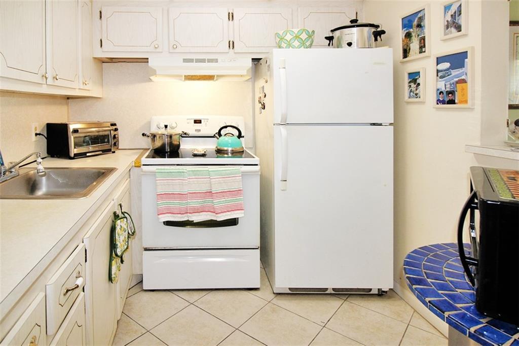 CENTURY VILLAGE EAST - Residential