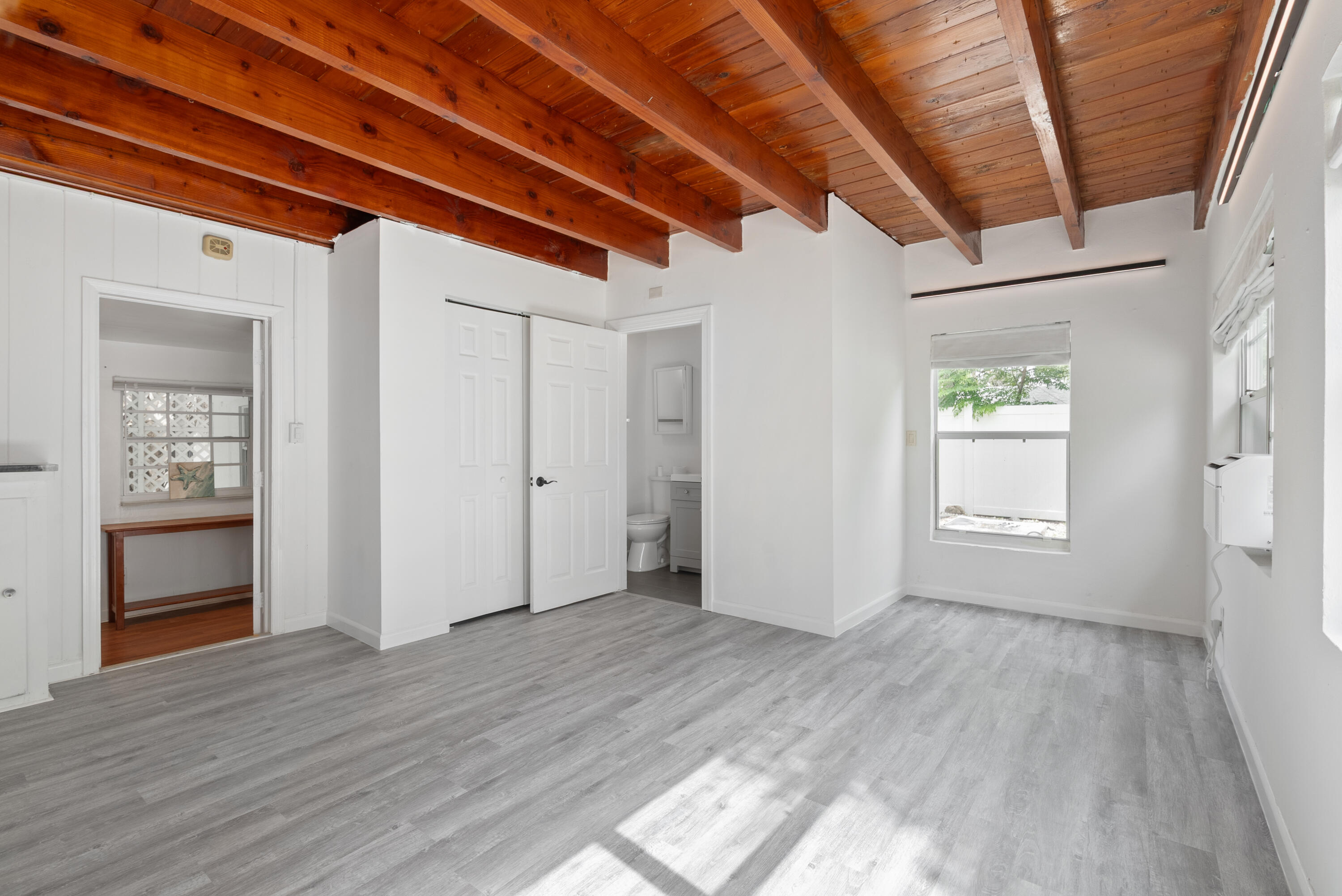 SOUTHBORO PARK - Residential