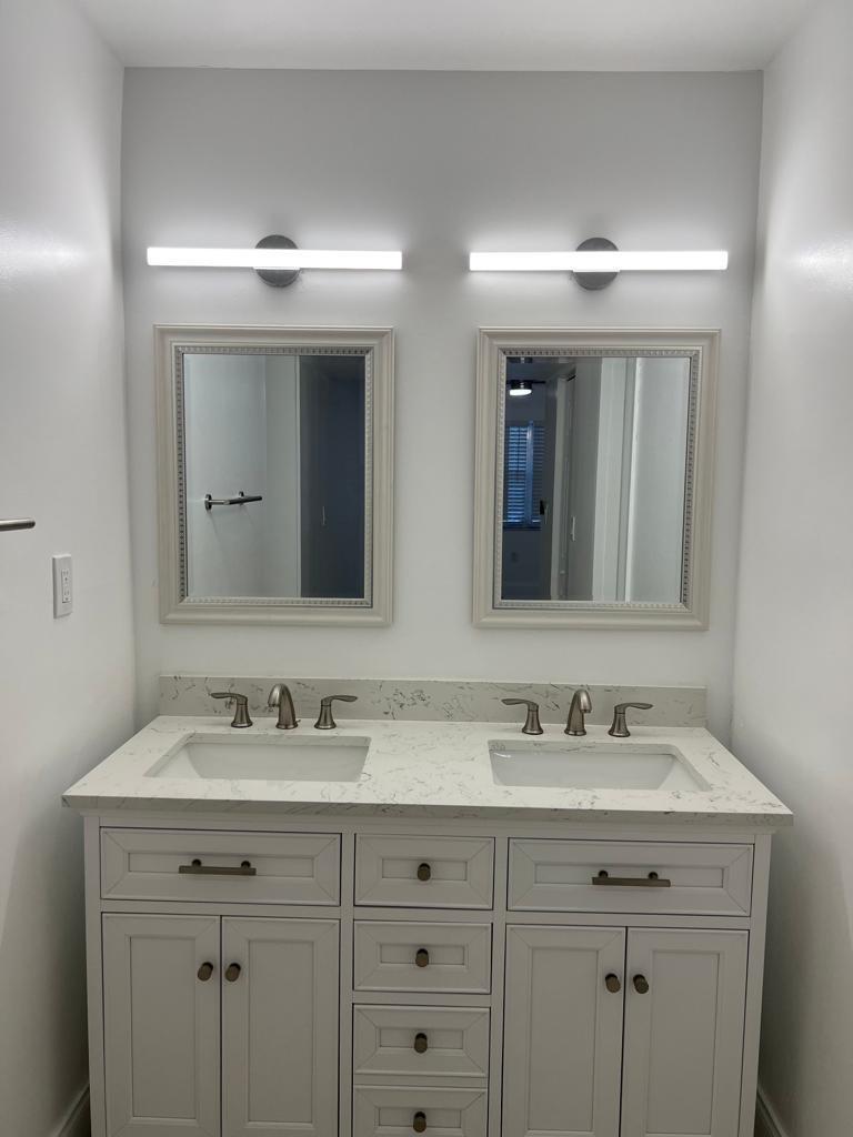 HERITAGE CIRCLE - Residential