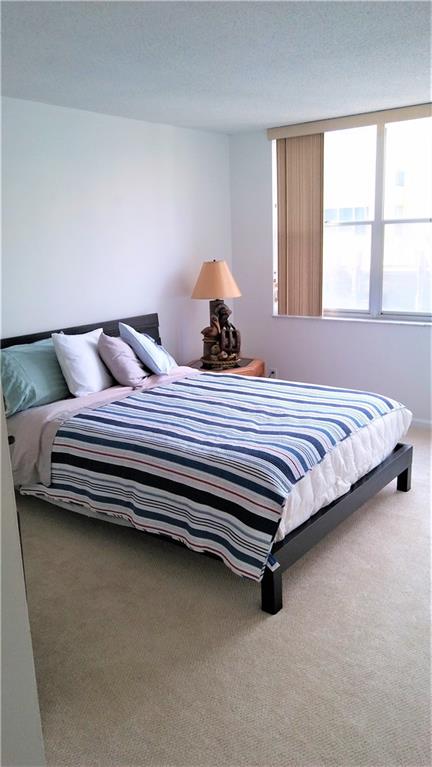 ISLAND CLUB 1 CONDO - Residential Lease