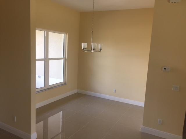 PORT ST LUCIE SECTION 33 - Residential Lease