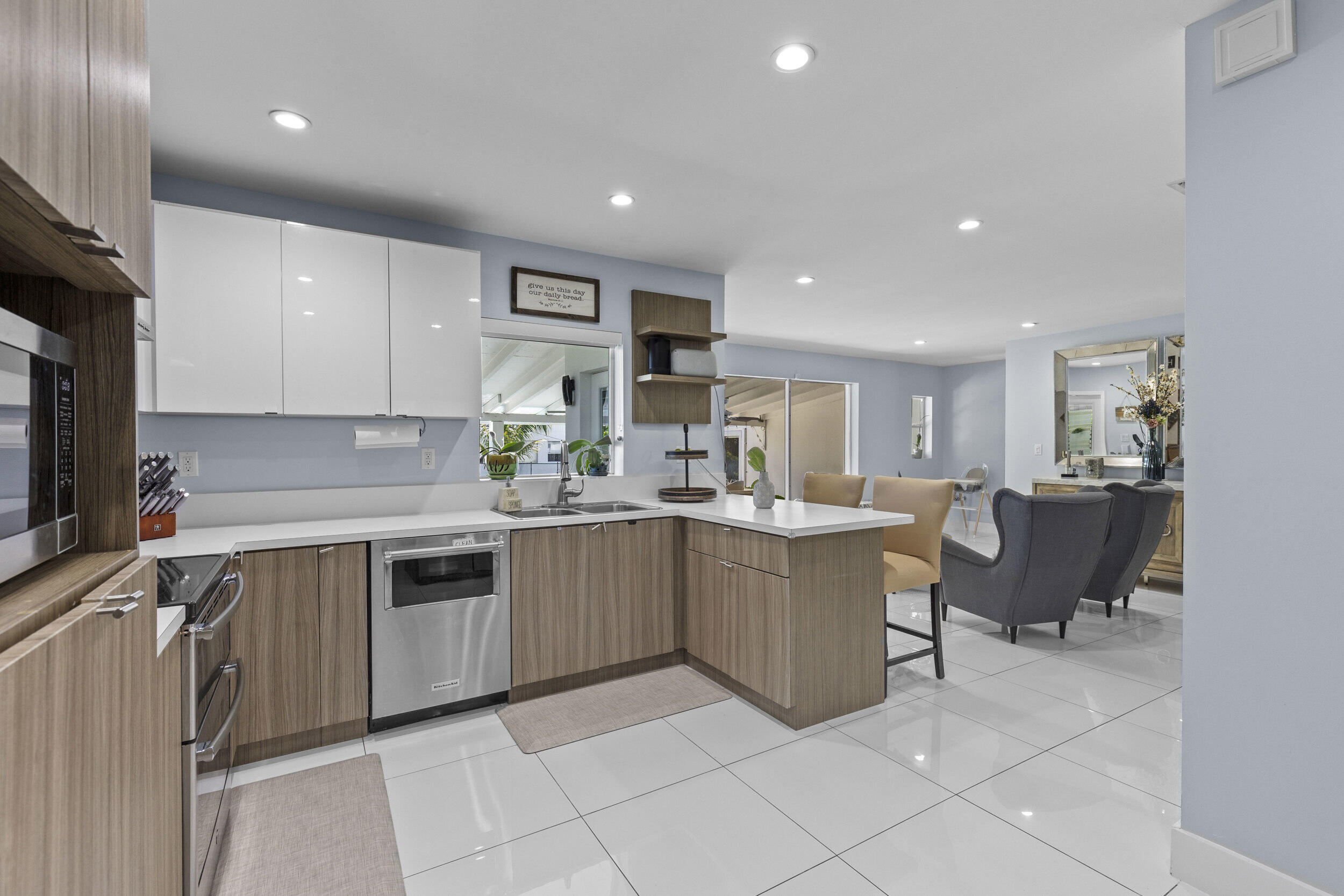 REV PL SEC 2 CC ESTATES - Residential