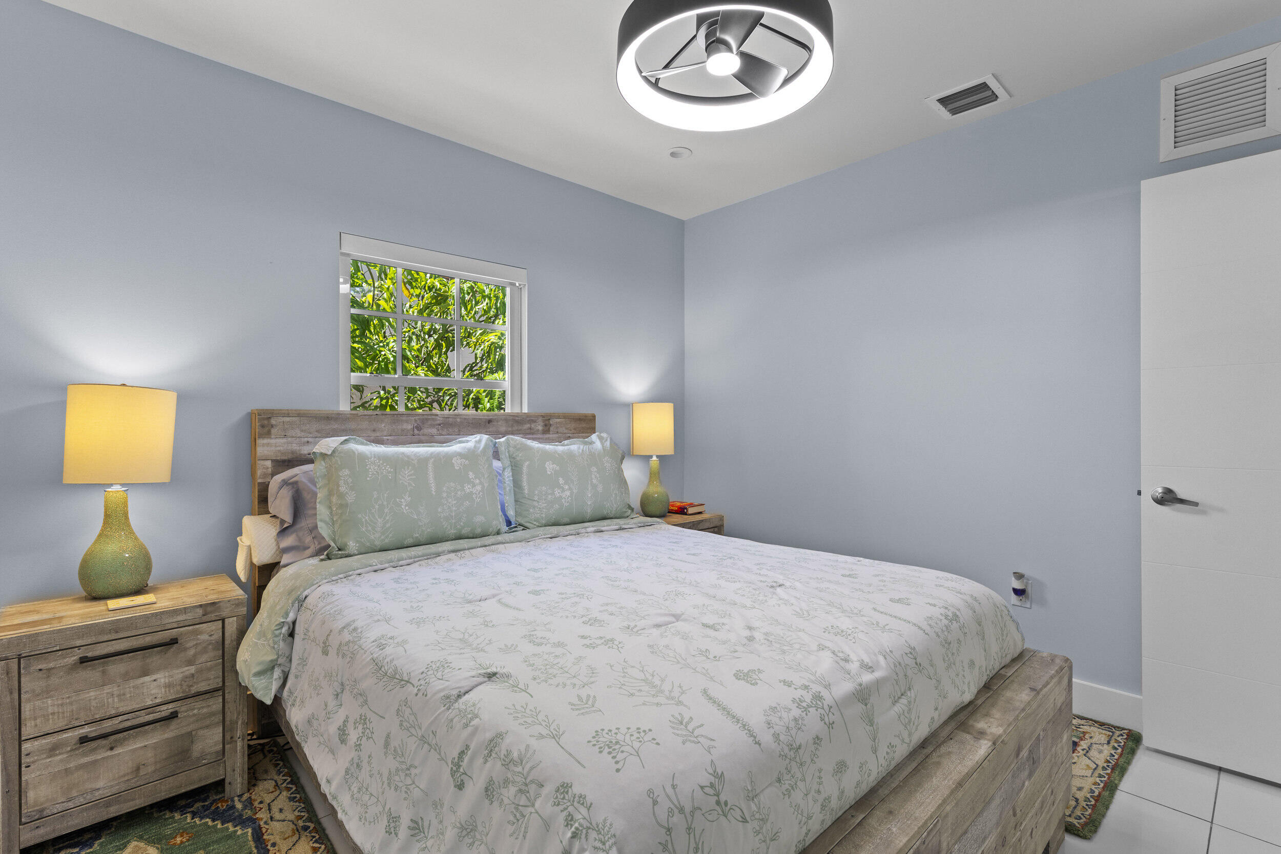 REV PL SEC 2 CC ESTATES - Residential