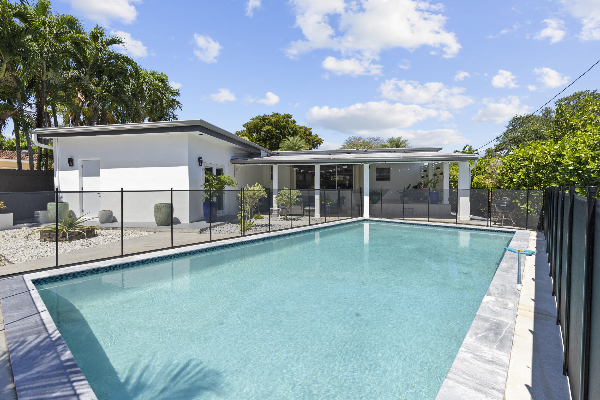 REV PL SEC 2 CC ESTATES - Residential