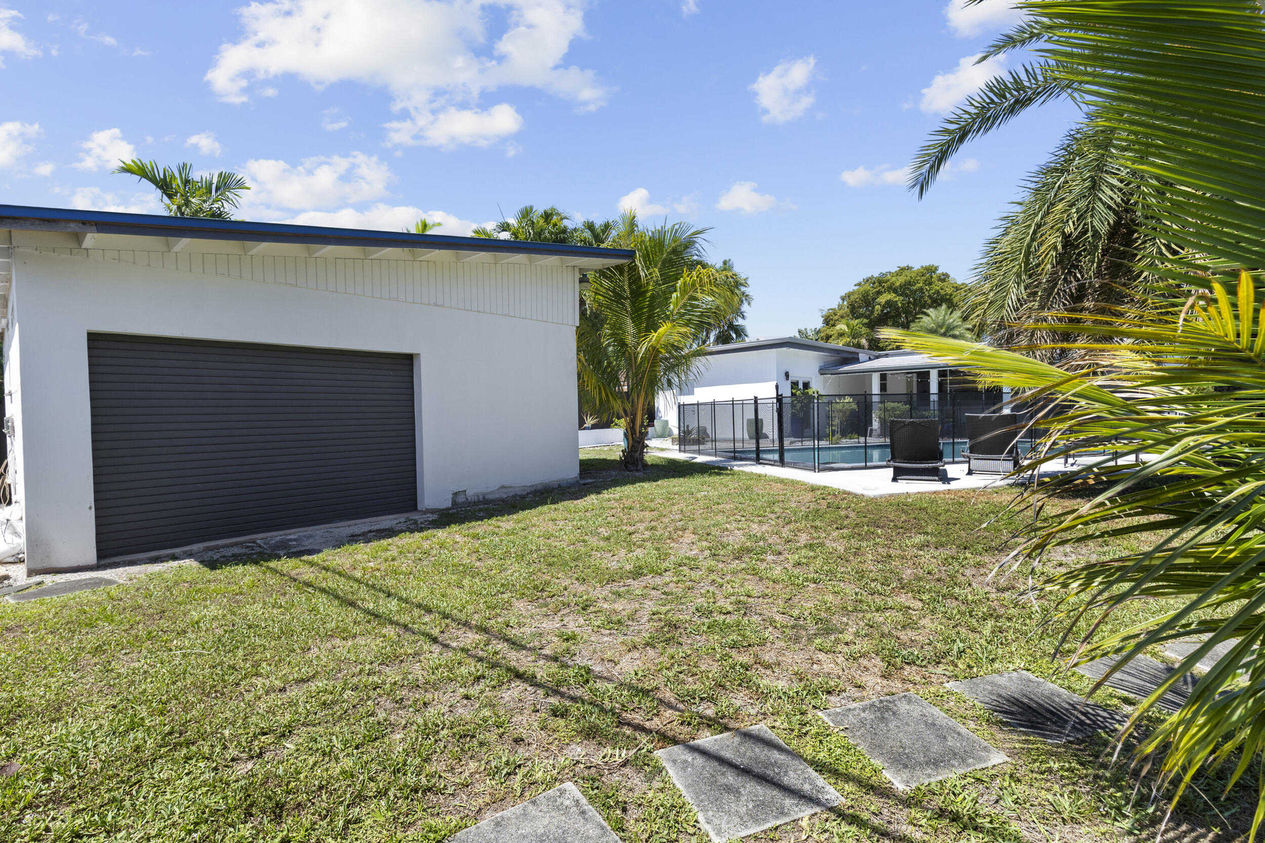 REV PL SEC 2 CC ESTATES - Residential