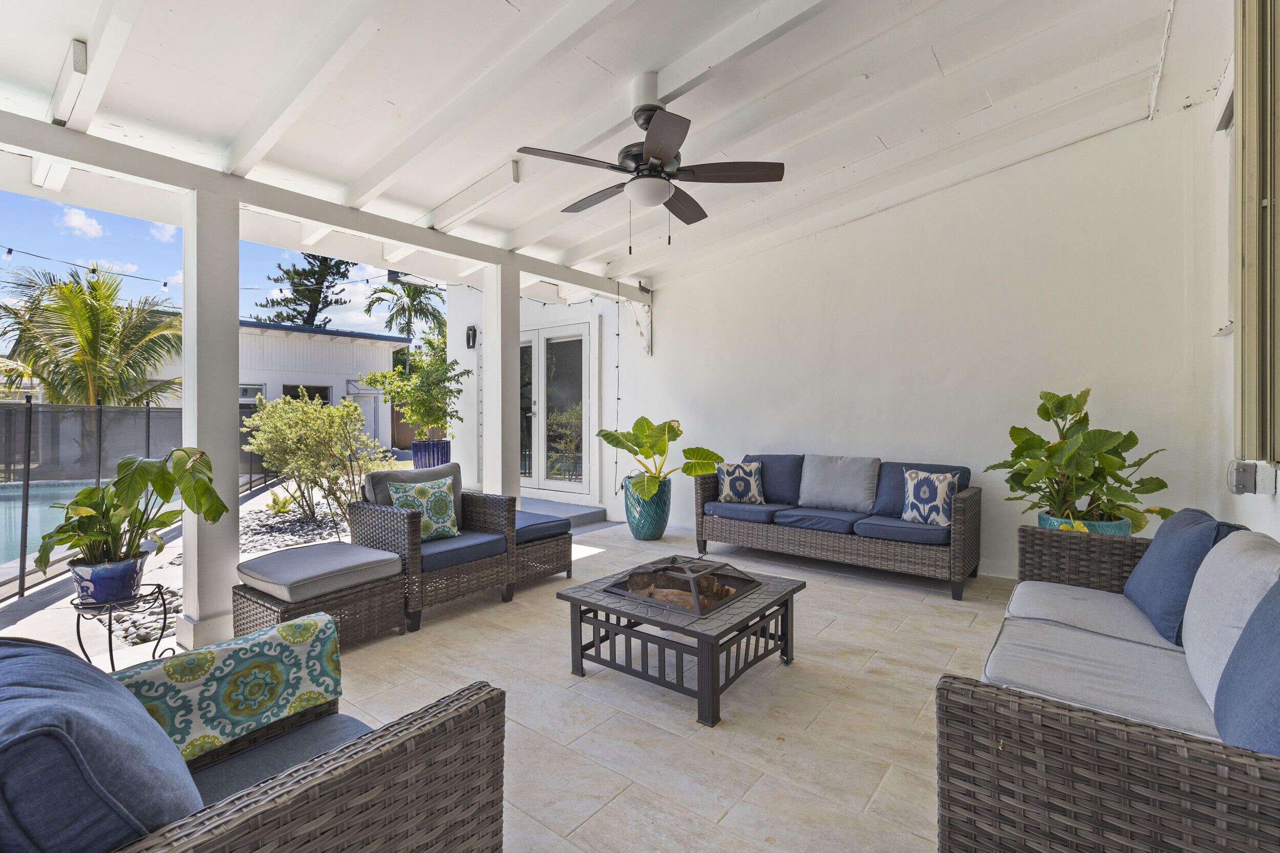 REV PL SEC 2 CC ESTATES - Residential