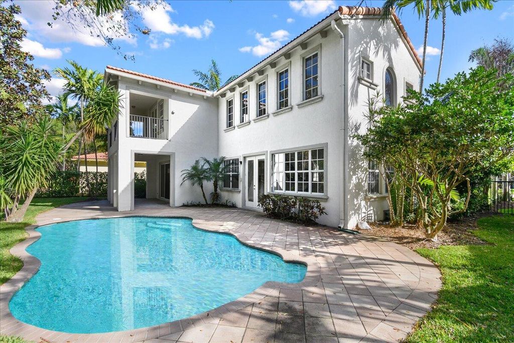 Photo of 1129 Vintner Boulevard, Palm Beach Gardens, FL 33410 (MLS # R10867346)