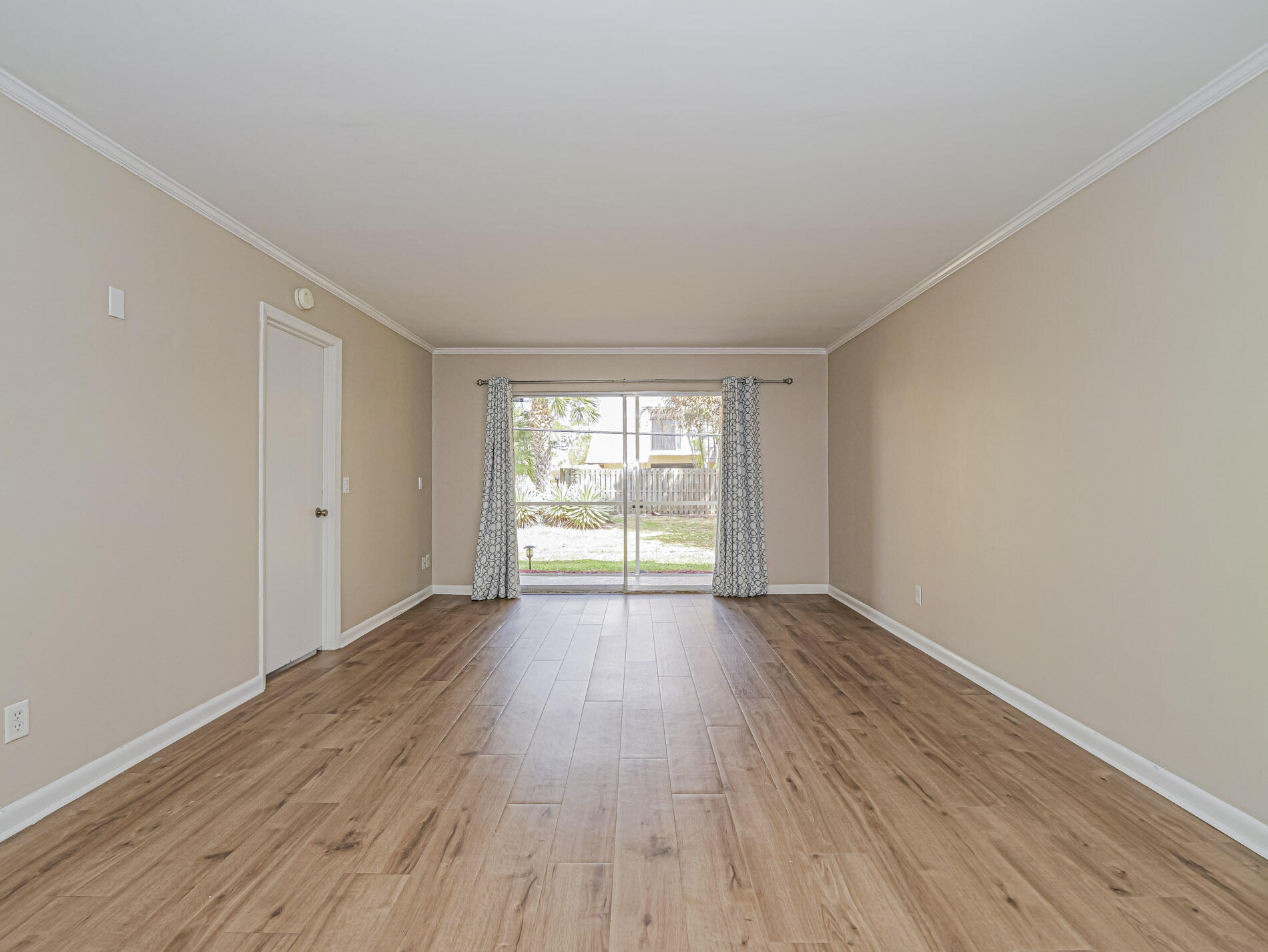 TROPIC GROVES CONDO - Residential