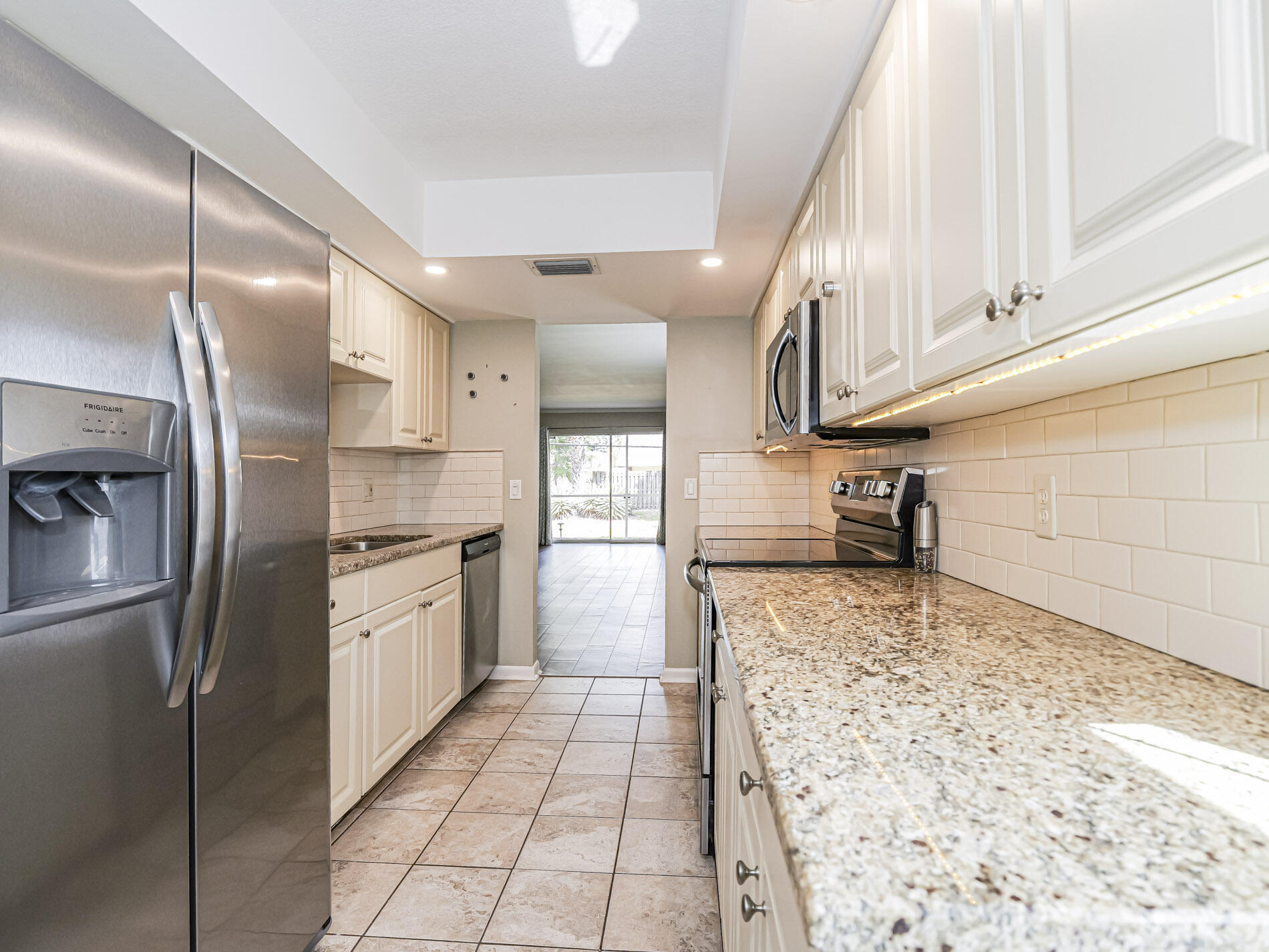 TROPIC GROVES CONDO - Residential