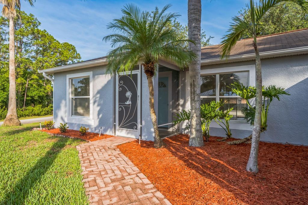 Photo of 1062 Blossom Drive, Sebastian, FL 32958 (MLS # R11095119)