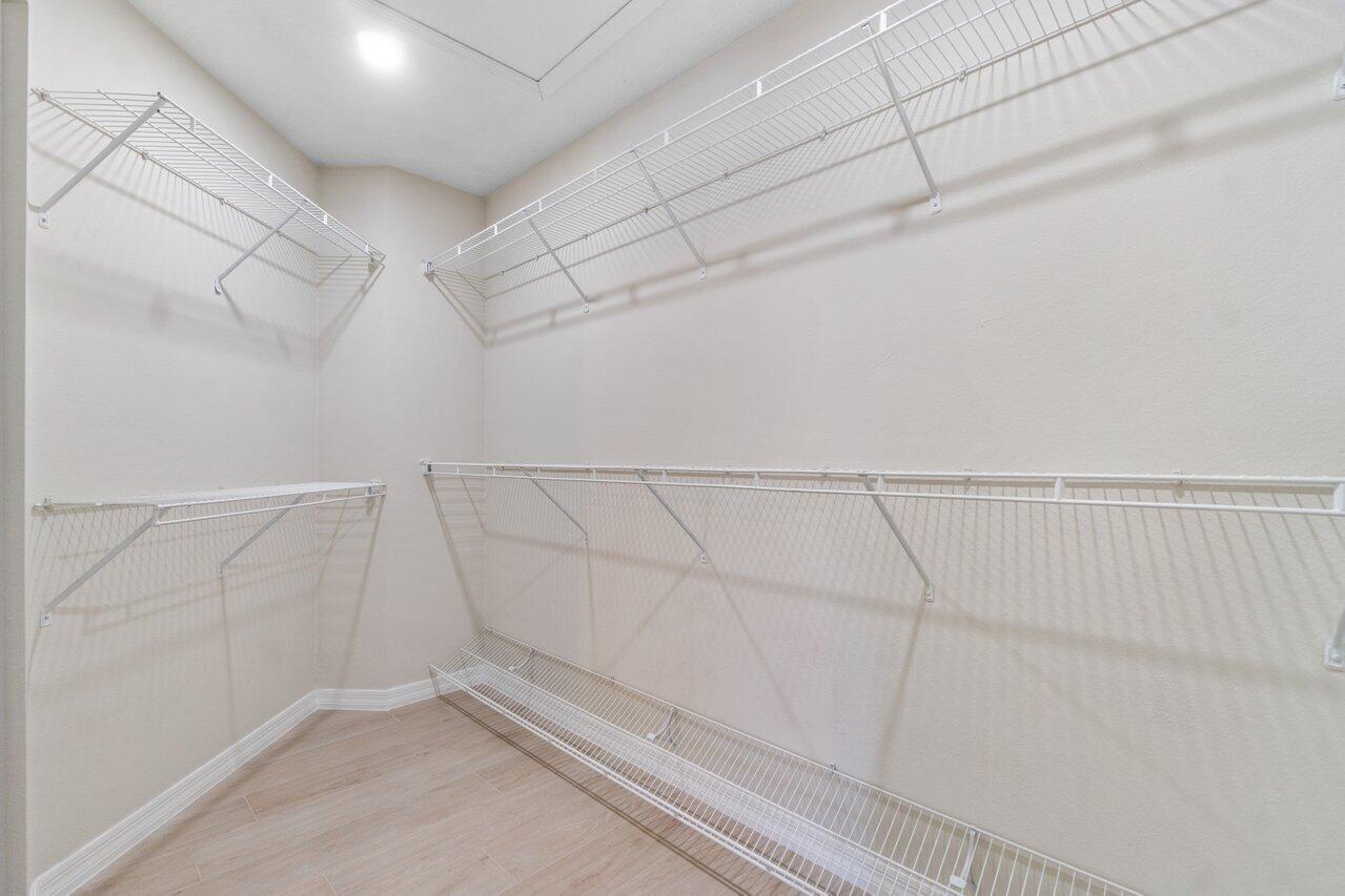 Seminole Palms 2 - Residential Lease