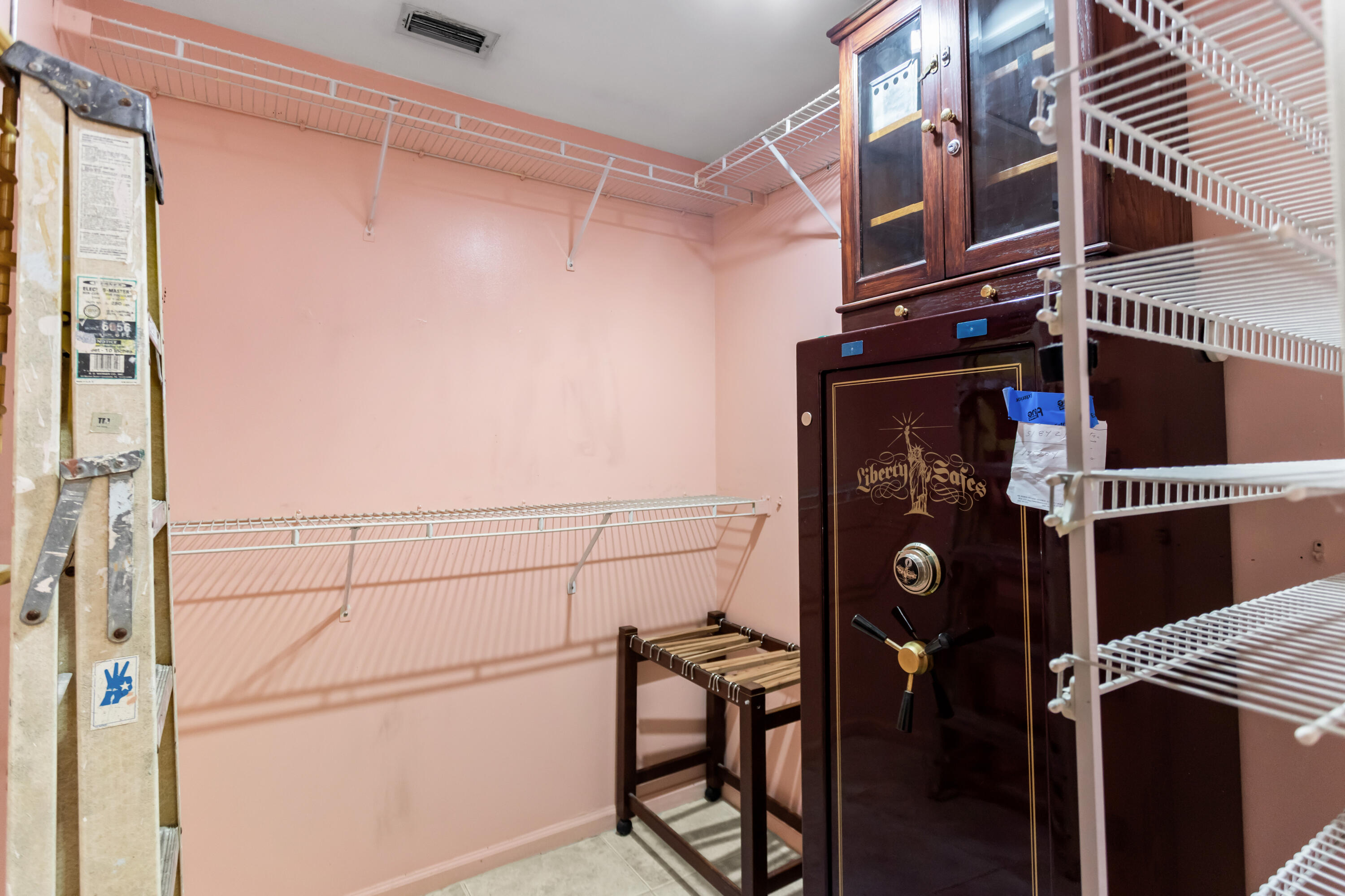 HIDDEN VALLEY SEC 4 - Residential