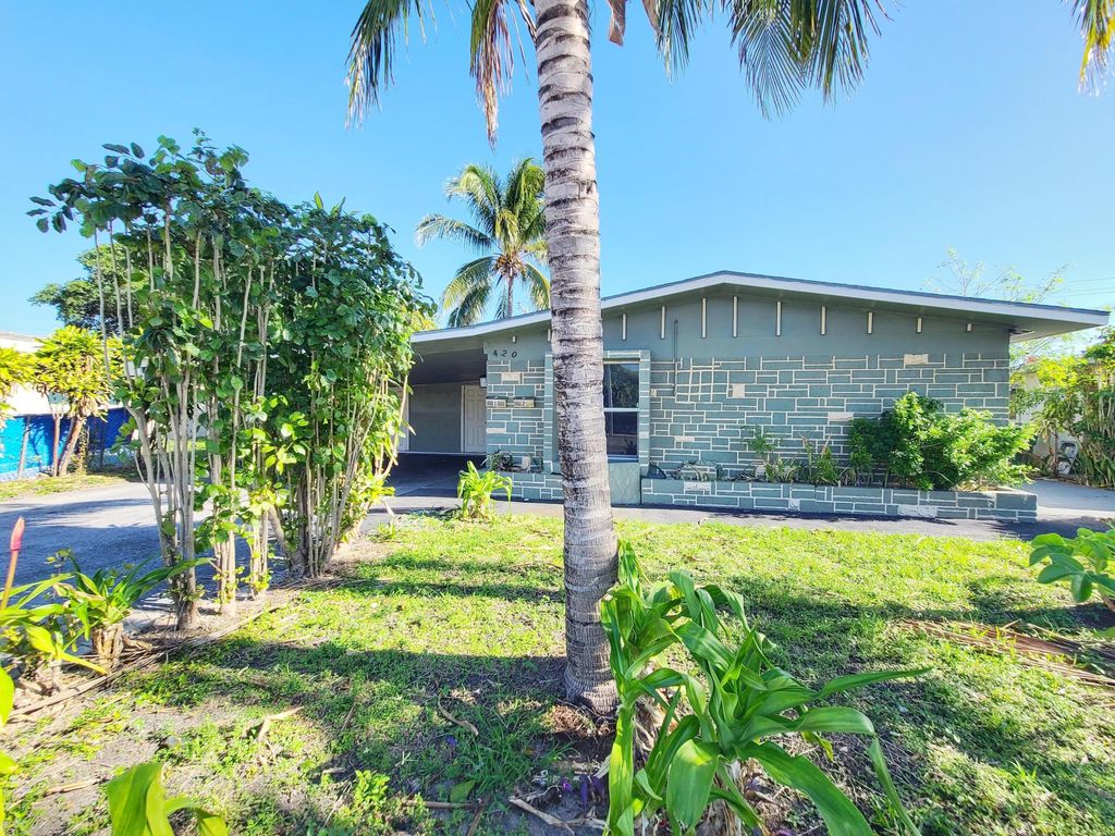 Photo of 420 Blue Heron Boulevard #2, West Palm Beach, FL 33404 (MLS # B26039397)