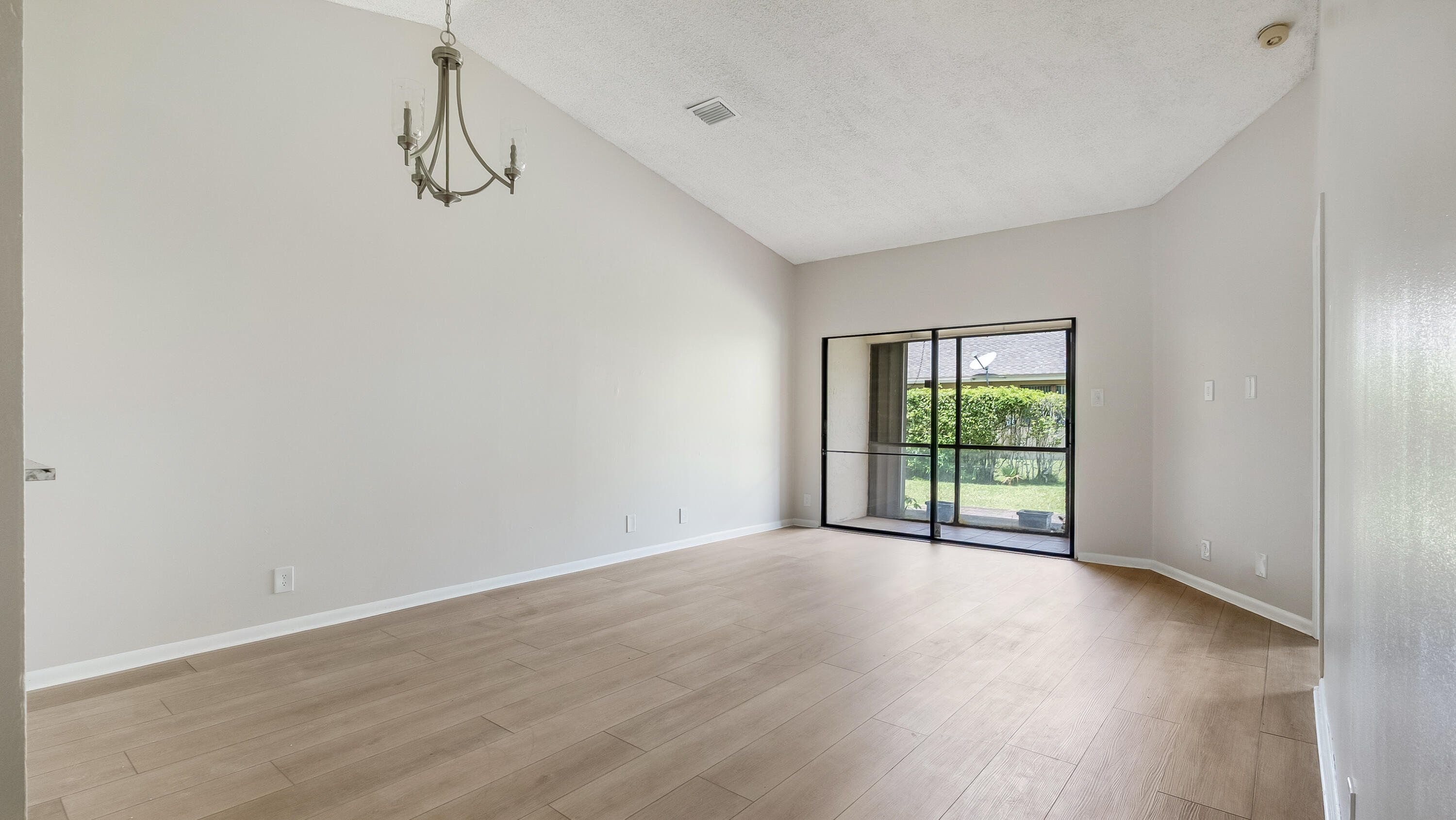 SPRINGLAKE II - Residential