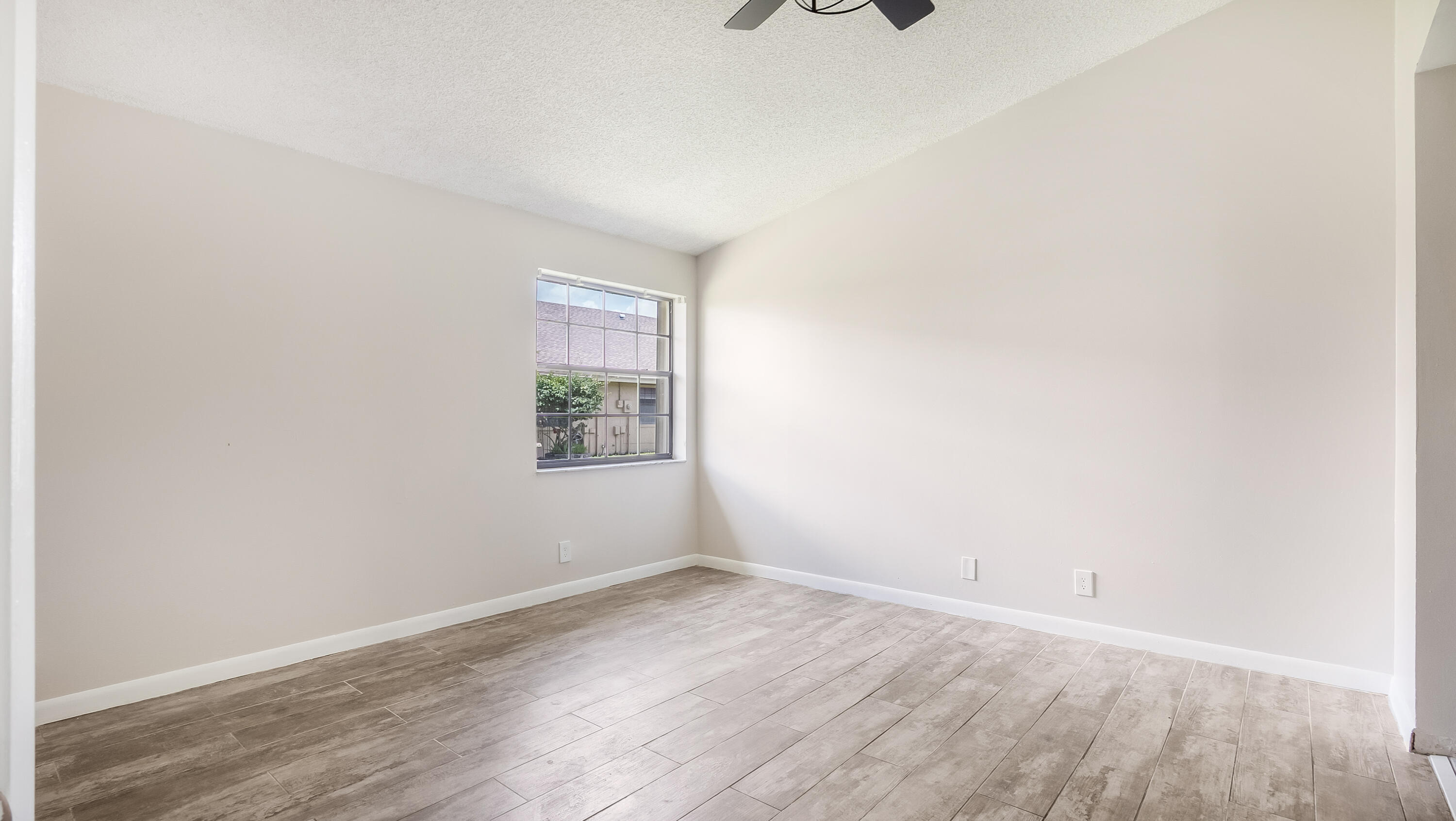 SPRINGLAKE II - Residential