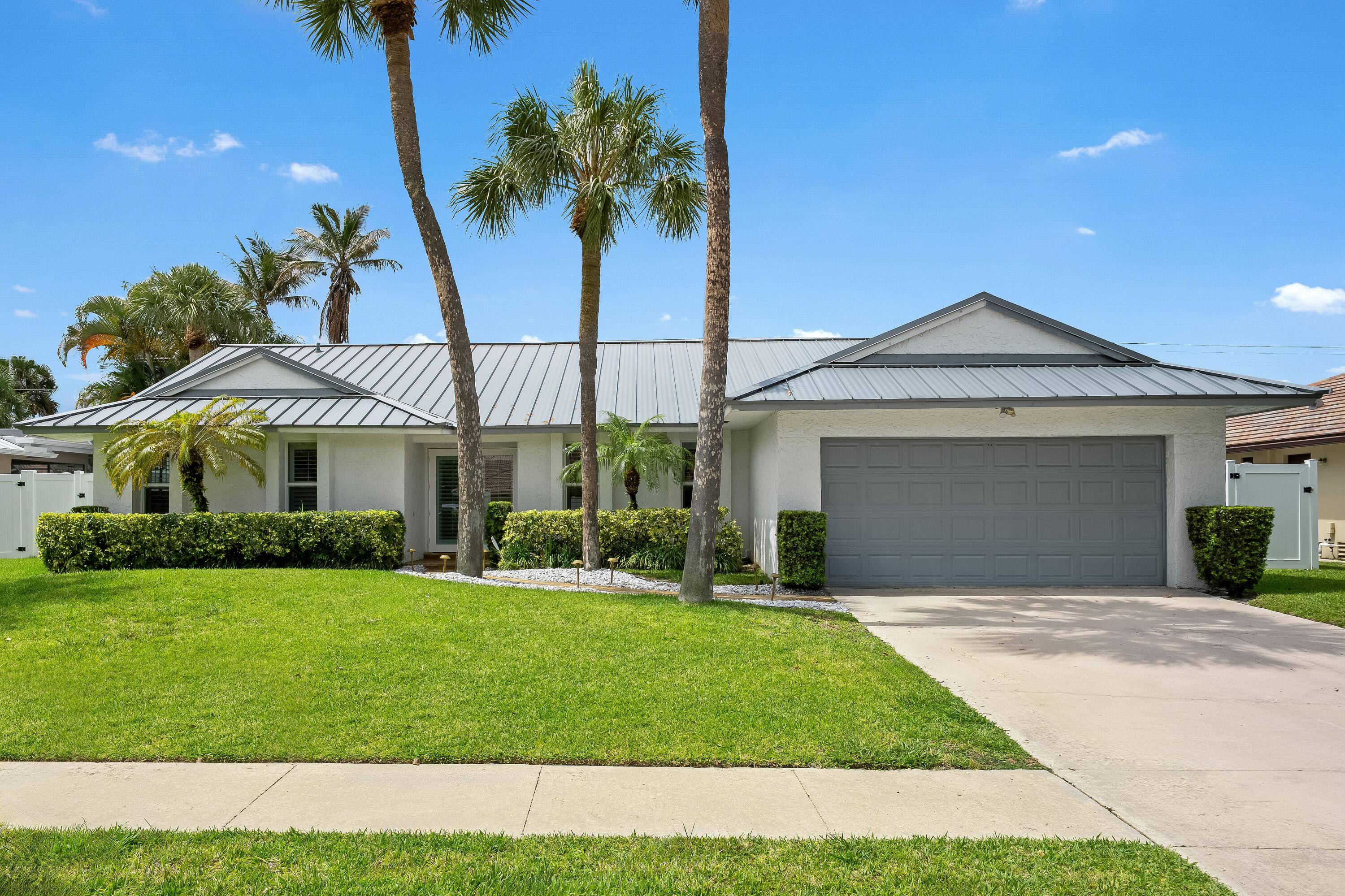 1461 SW 16th Street
