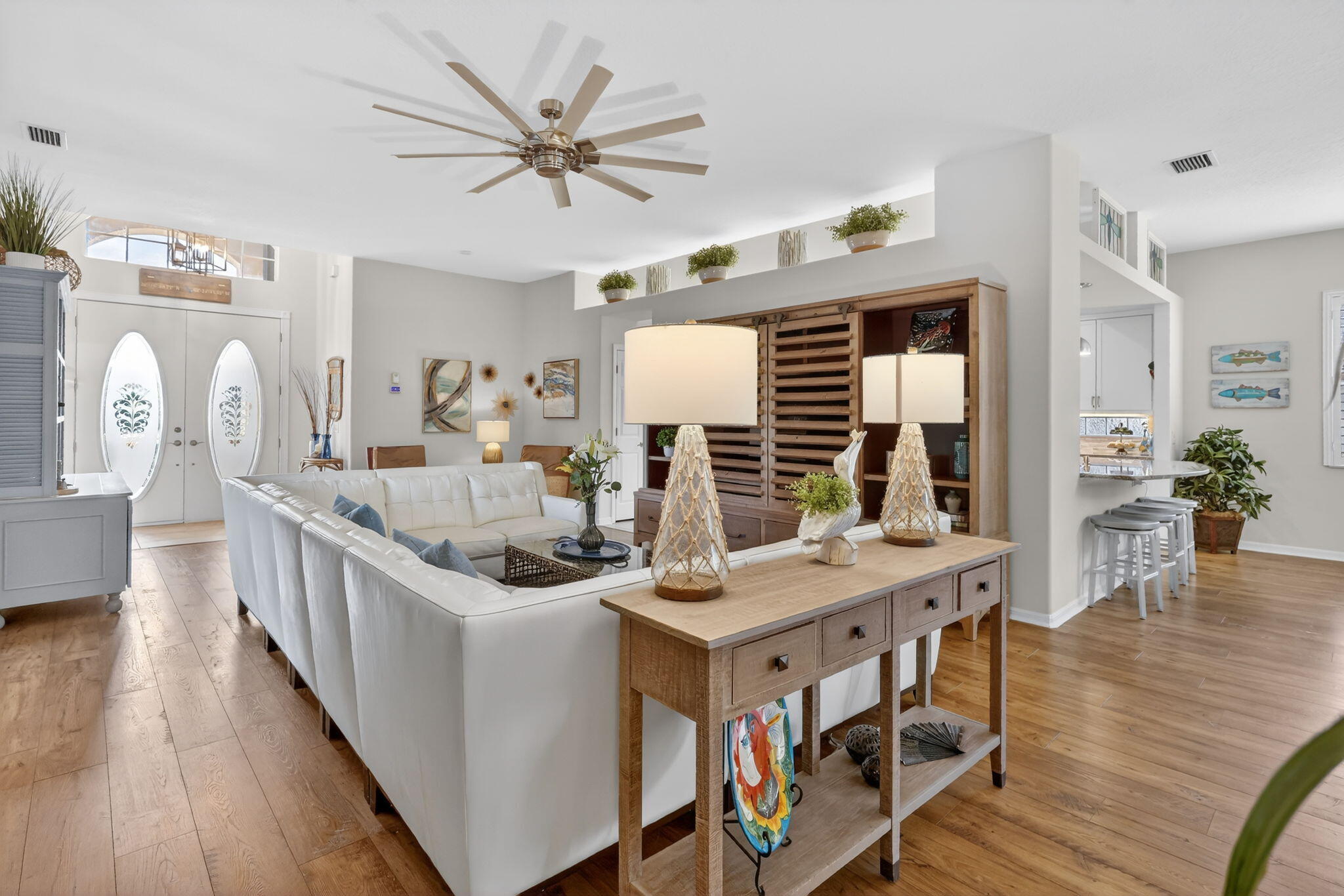 KINGS ISLE - Residential