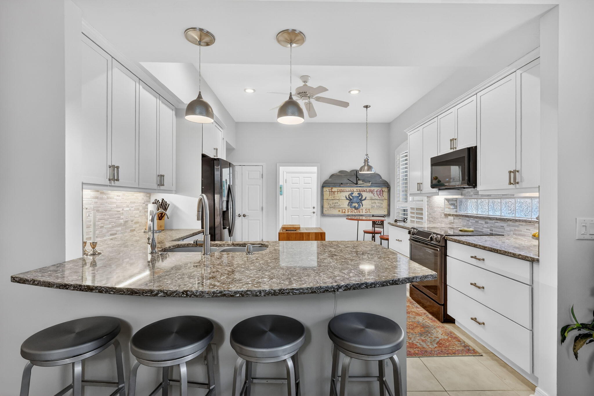 KINGS ISLE - Residential