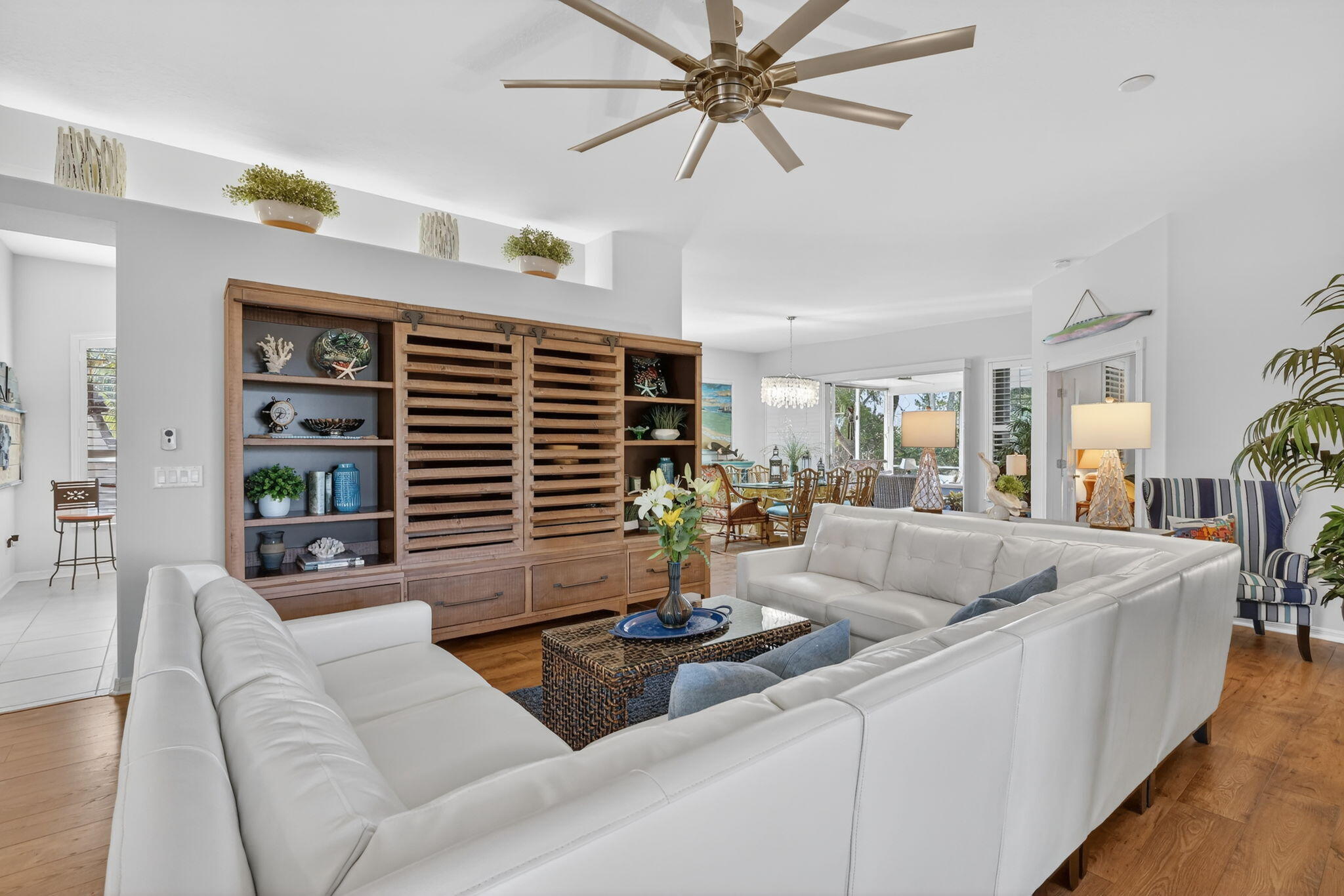 KINGS ISLE - Residential