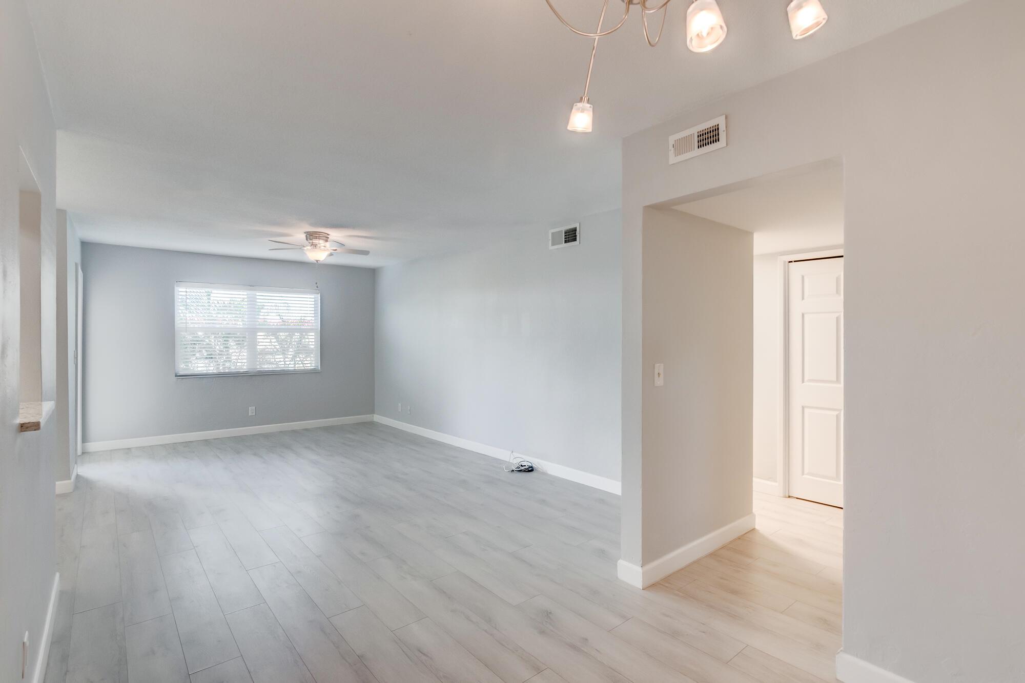 2591 NE 55th Court 201