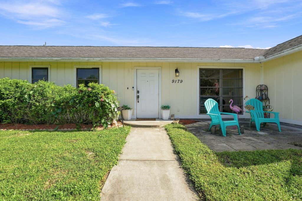 Photo of 9179 Honeywell Road, Lake Worth, FL 33467 (MLS # B26066446)