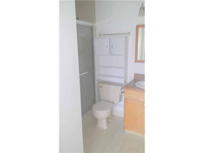 MEADOWS ON THE GREEN - Residential Lease