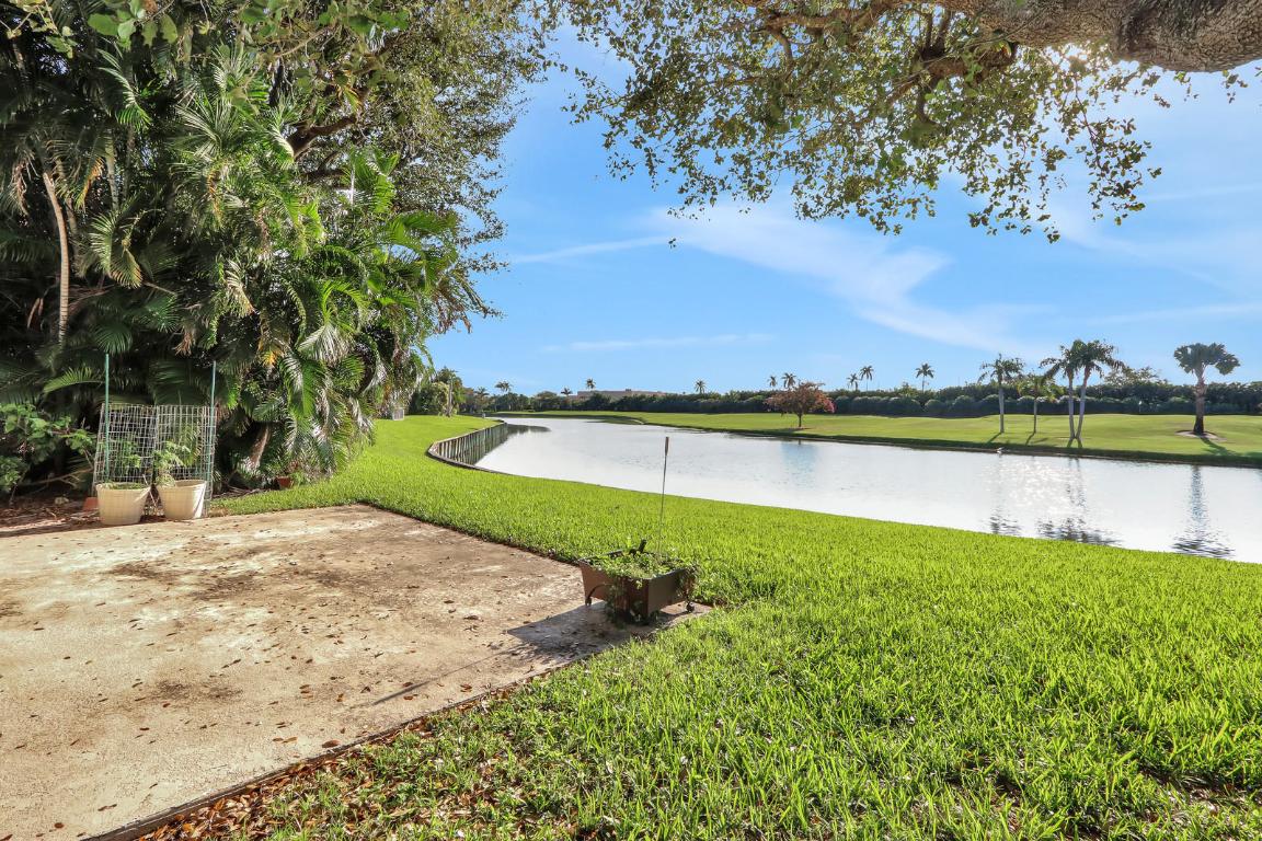 FRENCH ROYALE VILLAS - Residential