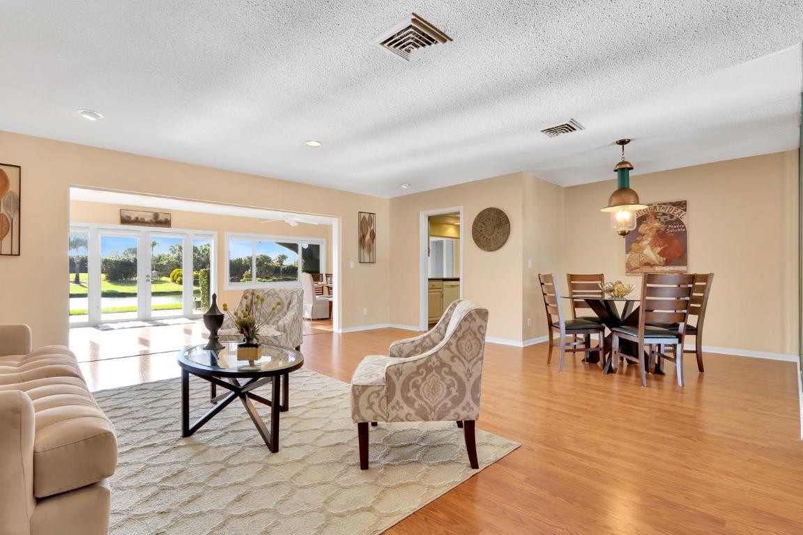 FRENCH ROYALE VILLAS - Residential