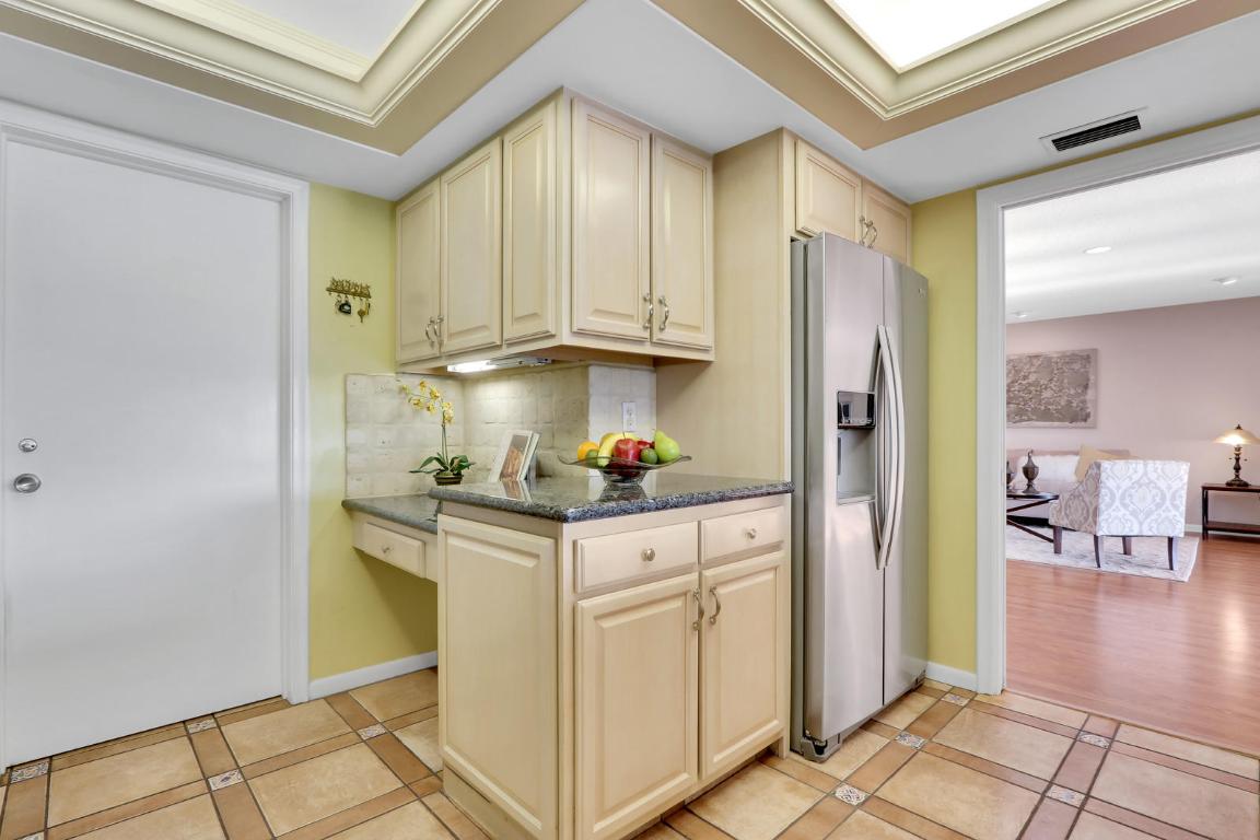 FRENCH ROYALE VILLAS - Residential