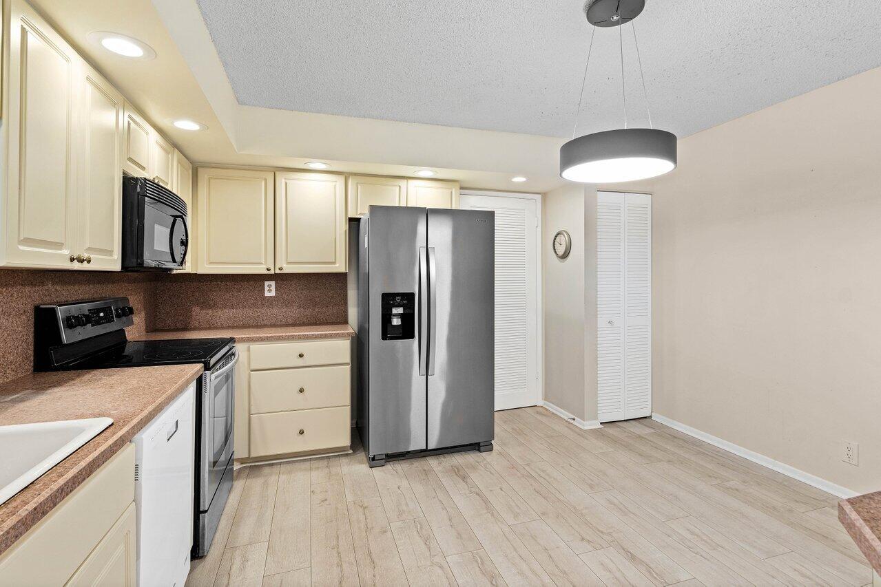 CORONADO AT HIGHLAND BEACH CONDO - Residential