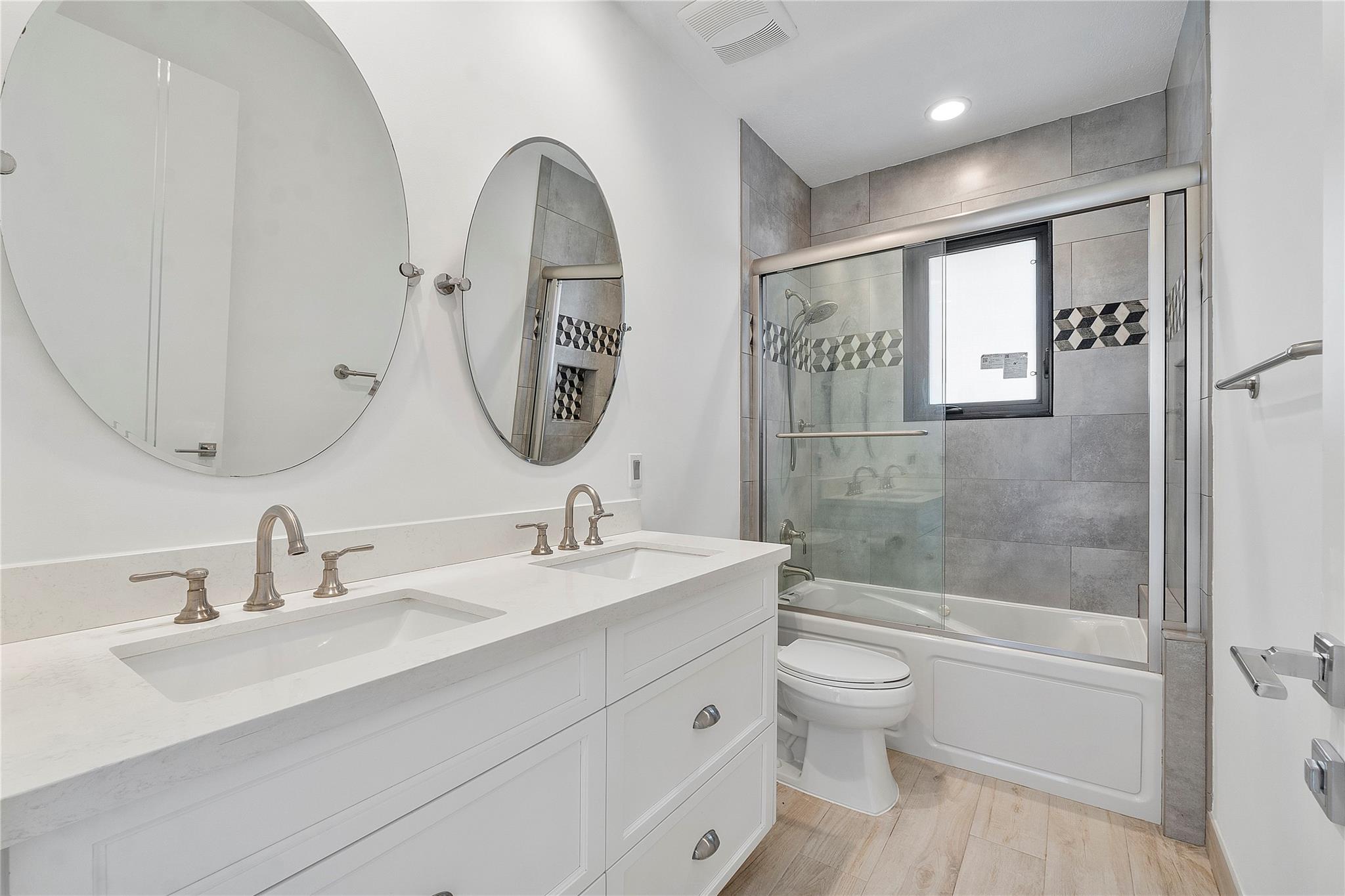 Sector 6 141-21 B - Residential Lease