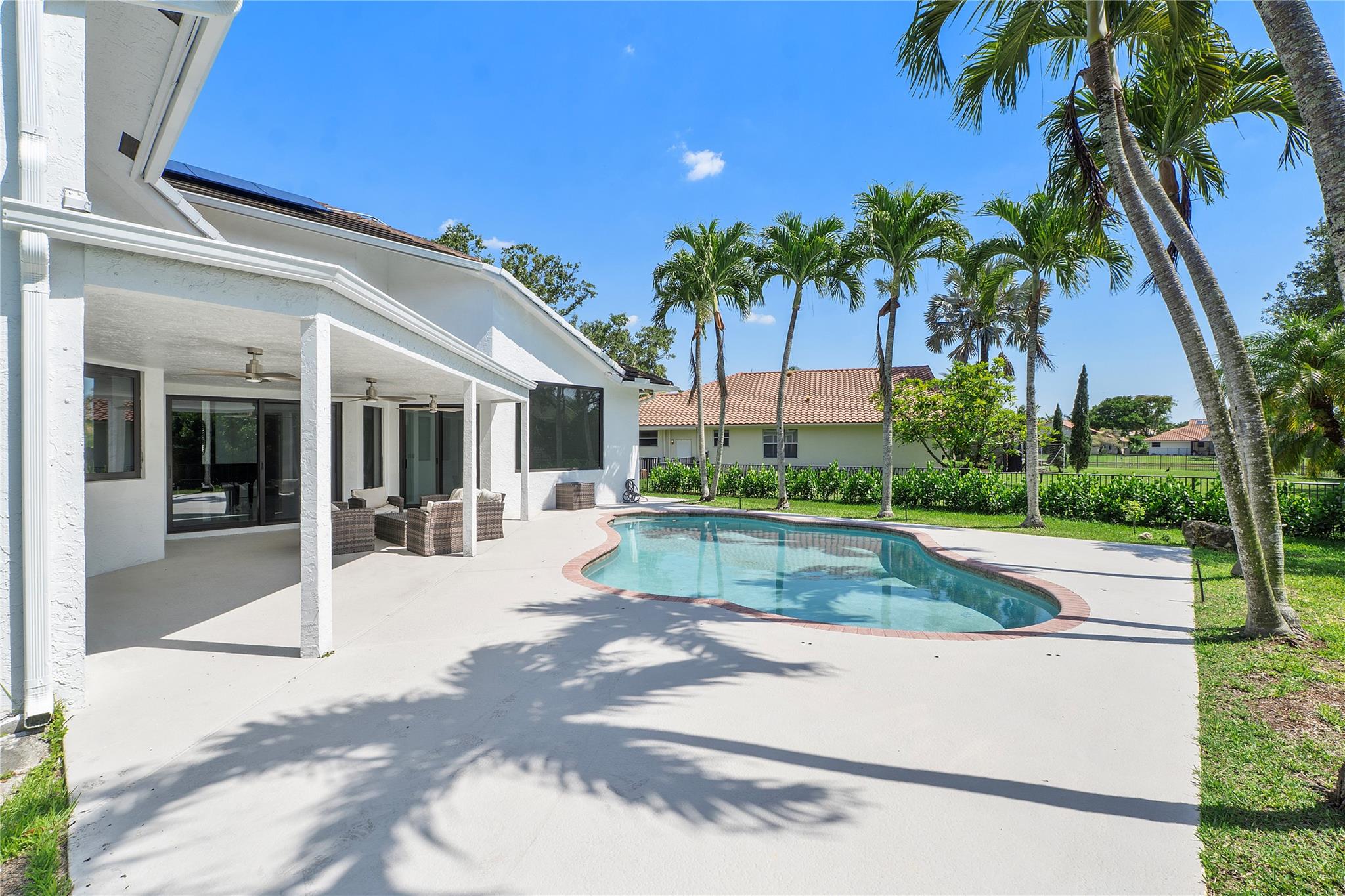 Sector 6 141-21 B - Residential Lease