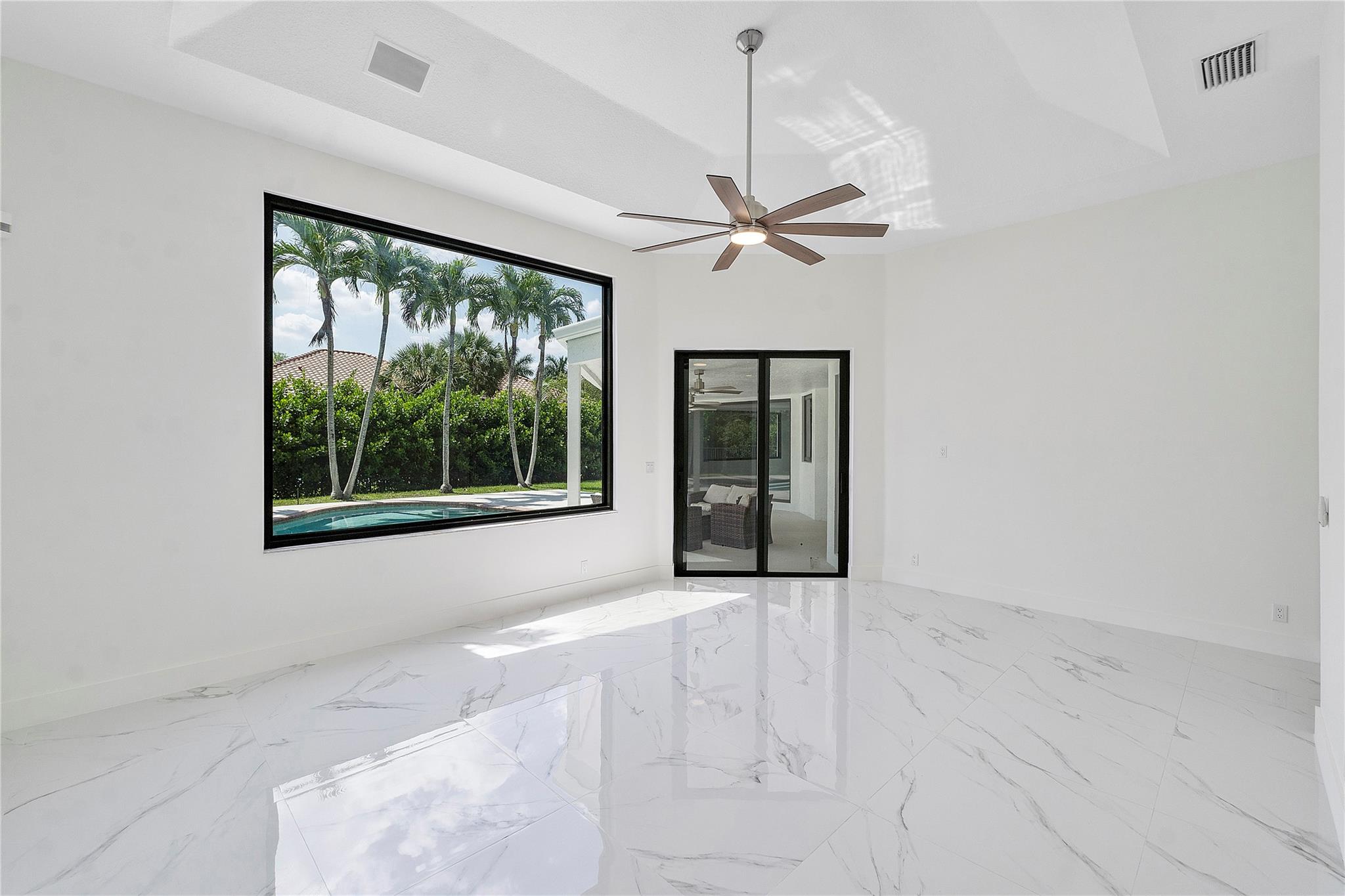 Sector 6 141-21 B - Residential Lease