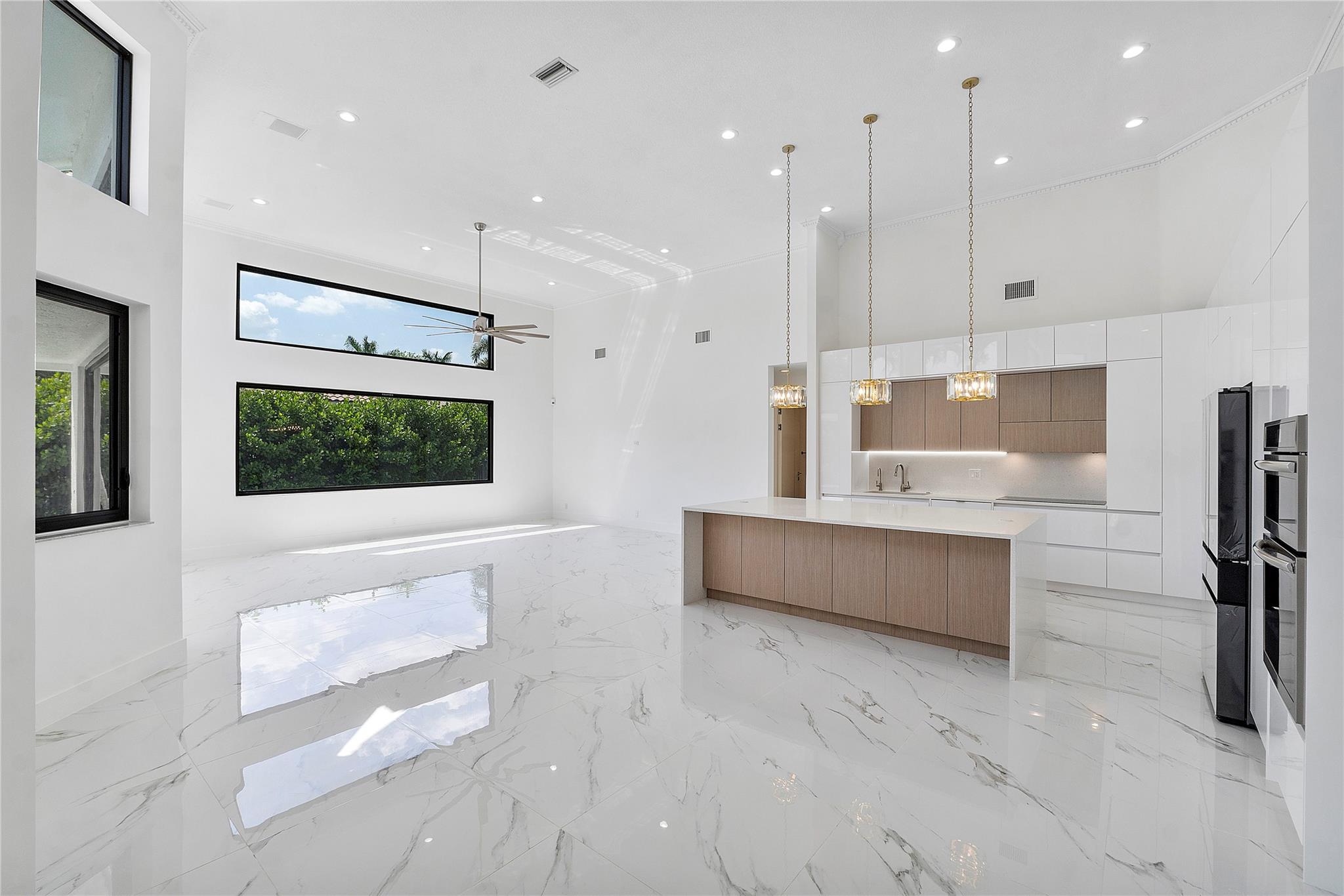 Sector 6 141-21 B - Residential Lease