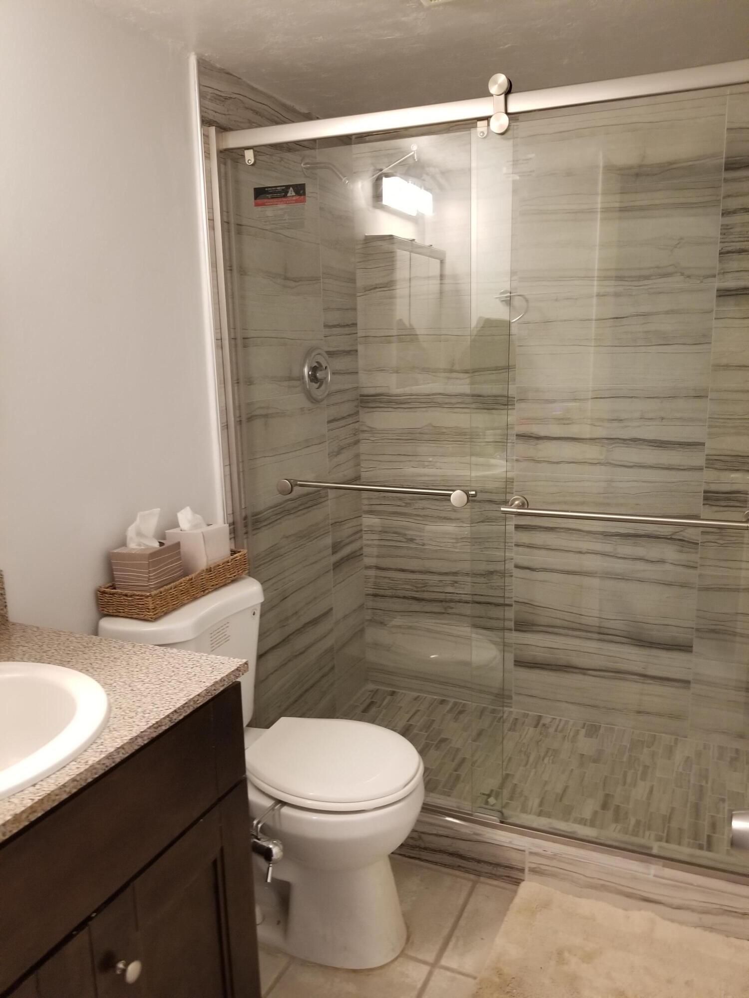 MAINSAIL CONDOMINIUM - Residential