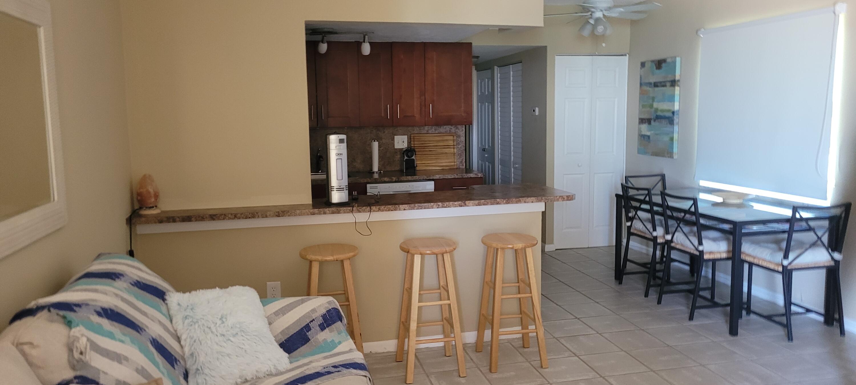 MAINSAIL CONDOMINIUM - Residential