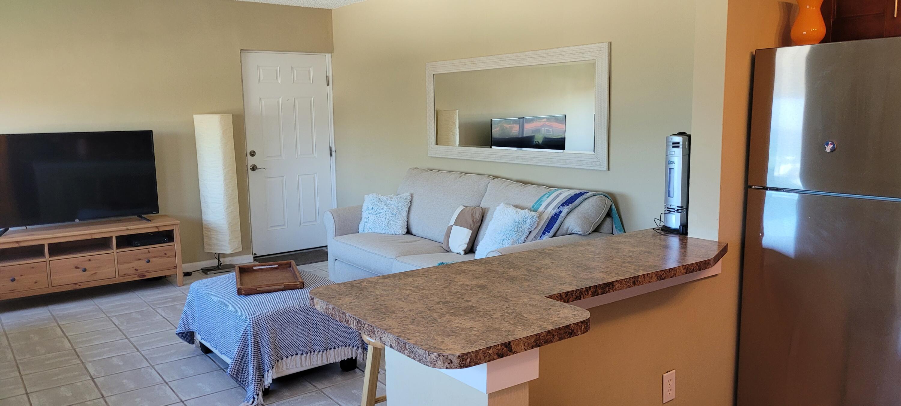 MAINSAIL CONDOMINIUM - Residential