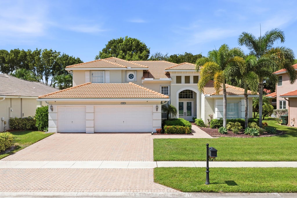 Photo of 4305 WELLINGTON SHORES Drive, Wellington, FL 33449 (MLS # B26086578)