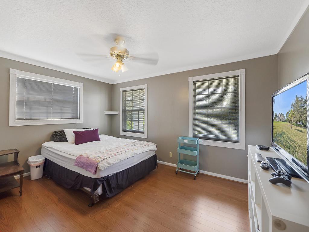 Acreage - Residential