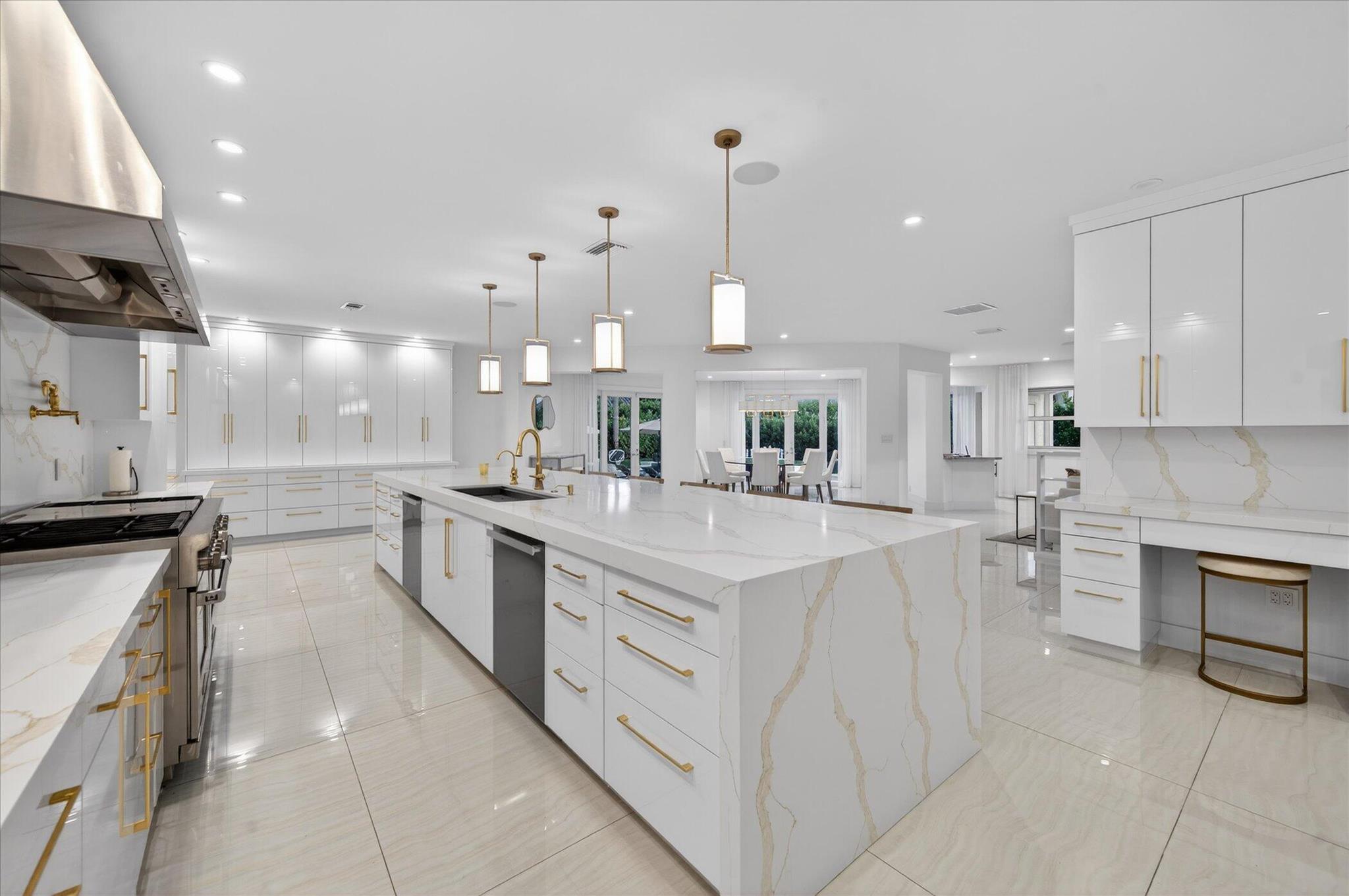 DEVON PLACE AT WOODFIELD - Residential