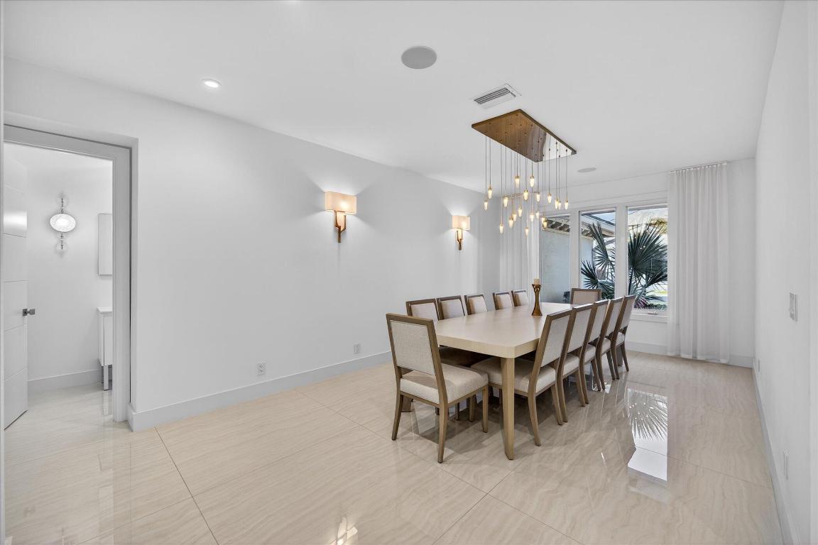 DEVON PLACE AT WOODFIELD COUNTRY CLUB - Residential