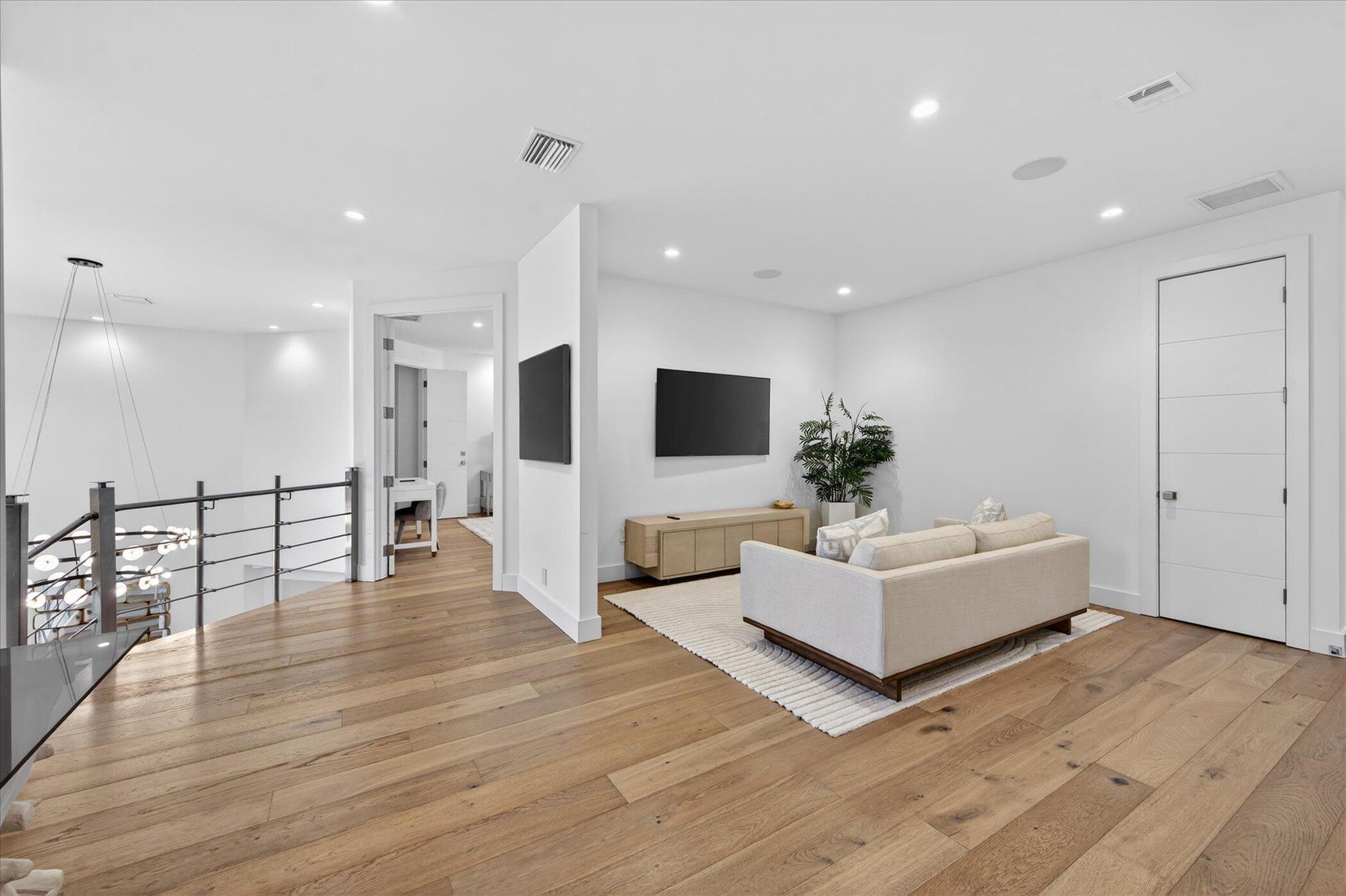 DEVON PLACE AT WOODFIELD - Residential