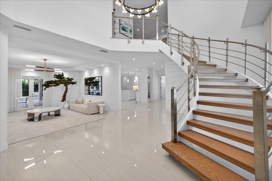 DEVON PLACE AT WOODFIELD COUNTRY CLUB - Residential