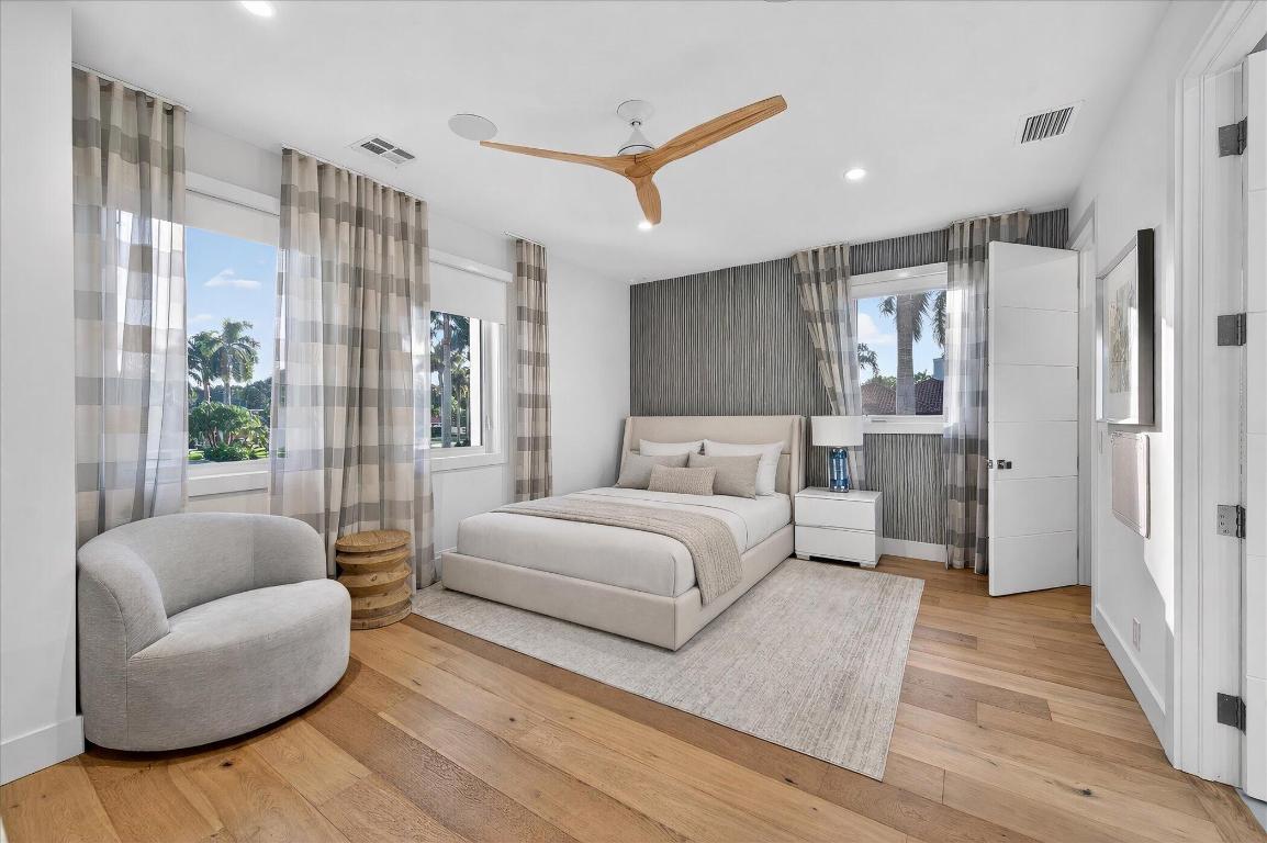 DEVON PLACE AT WOODFIELD COUNTRY CLUB - Residential