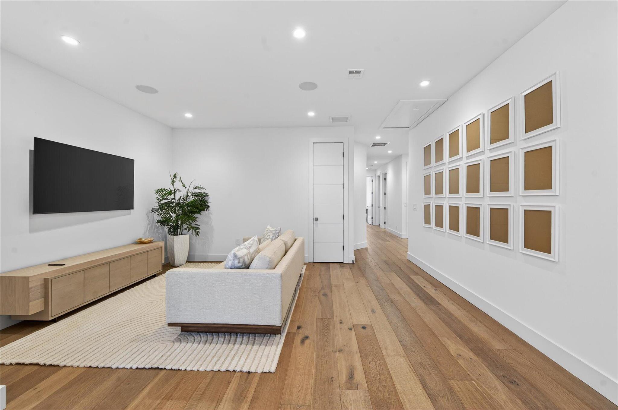 DEVON PLACE AT WOODFIELD - Residential