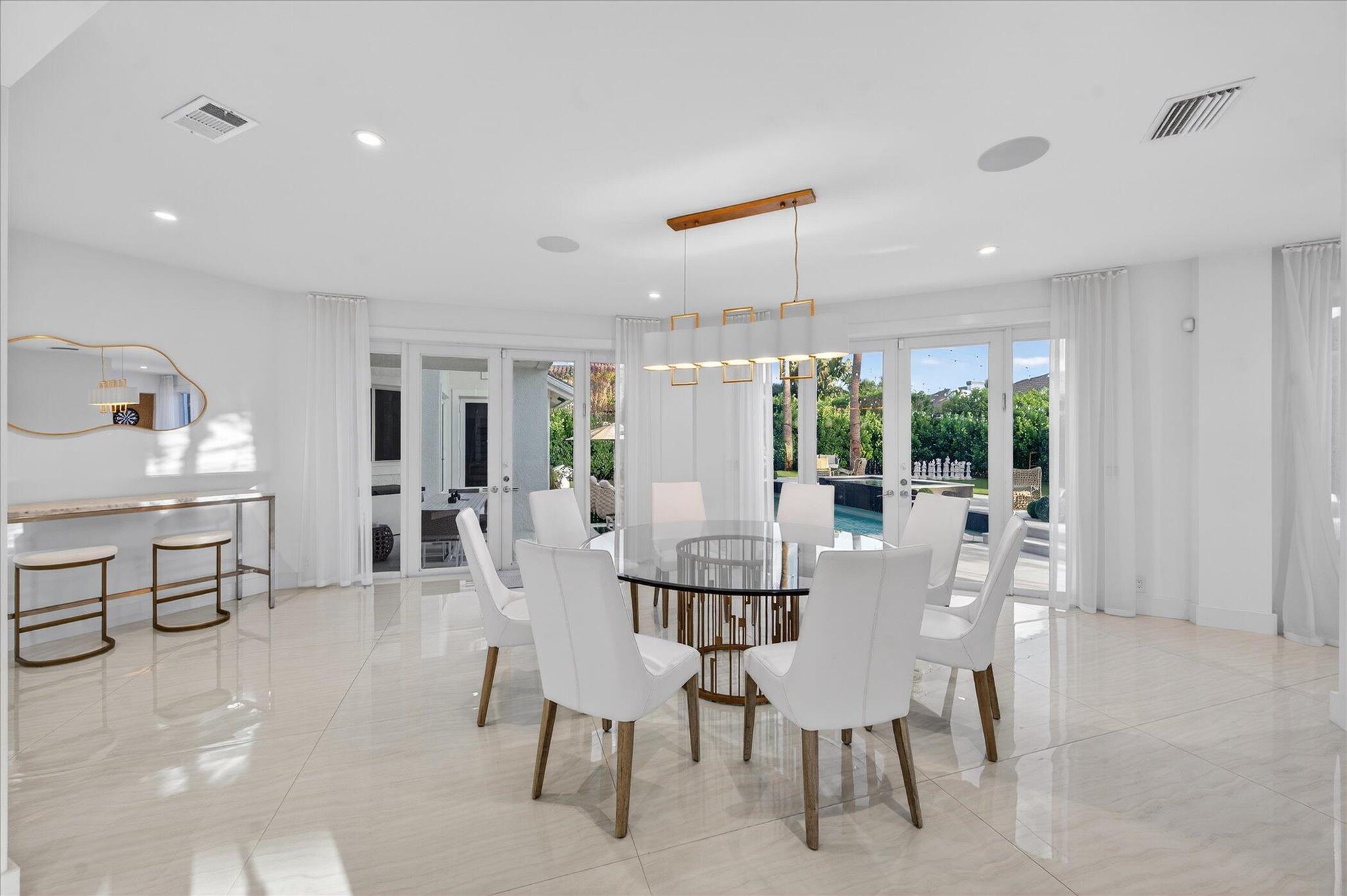 DEVON PLACE AT WOODFIELD - Residential