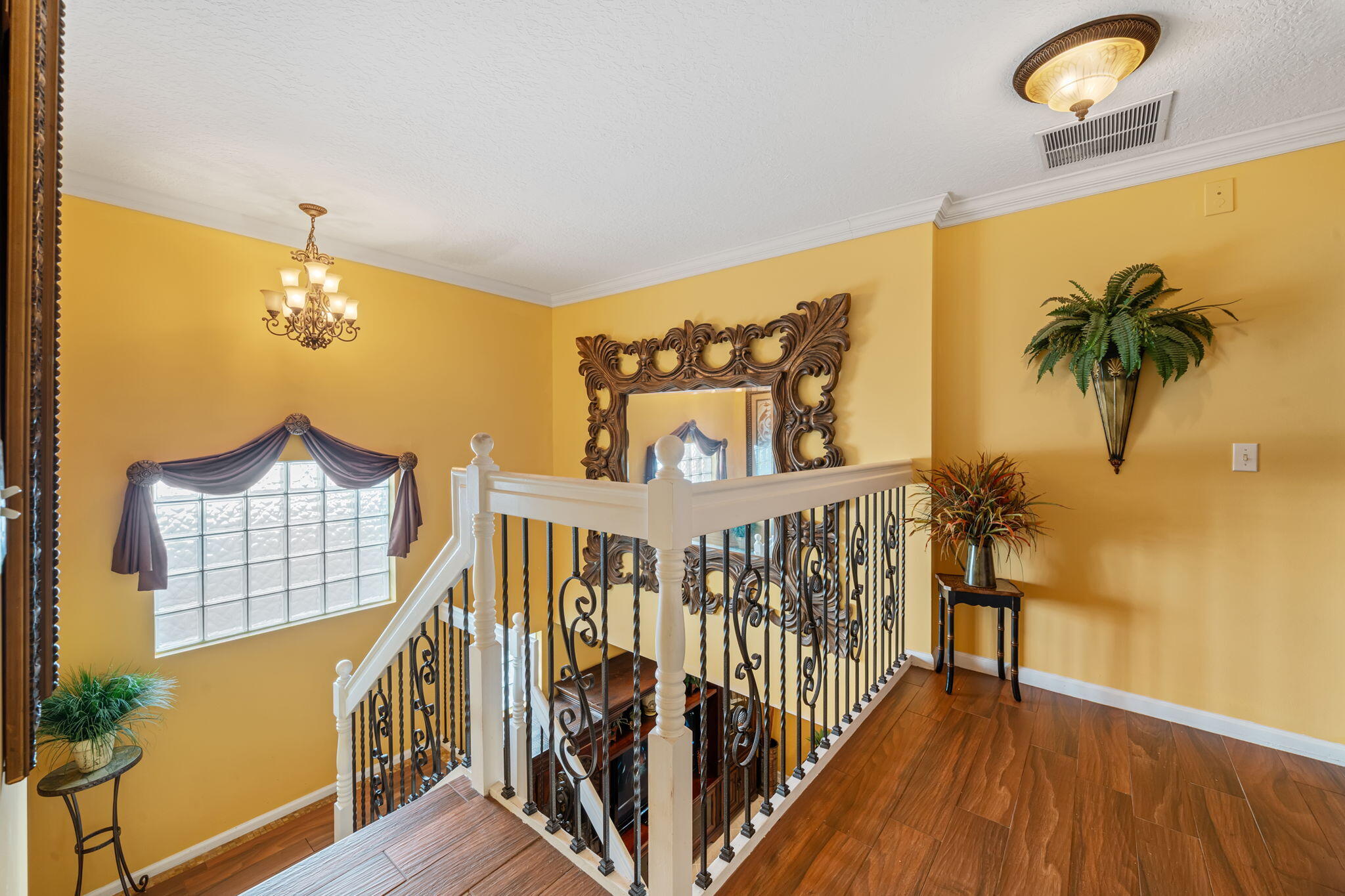 OLYMPIA 2 - Residential