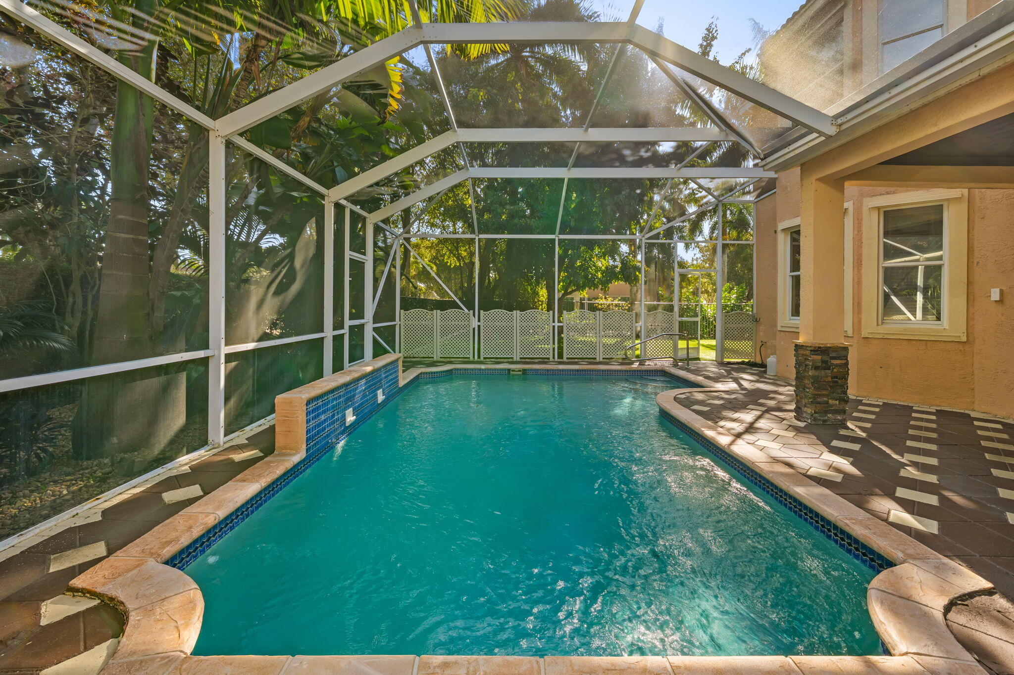 OLYMPIA 2 - Residential