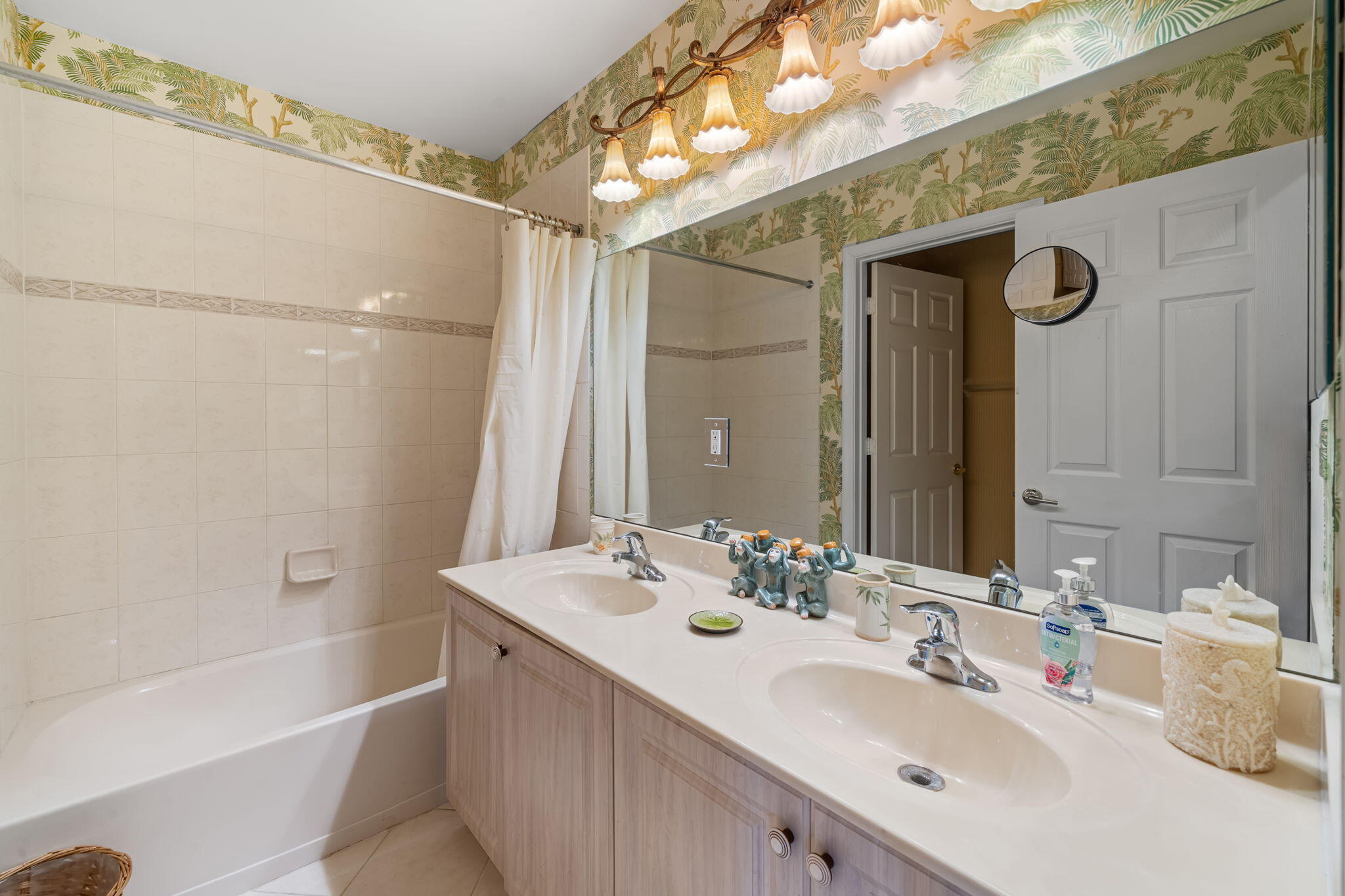 OLYMPIA 2 - Residential