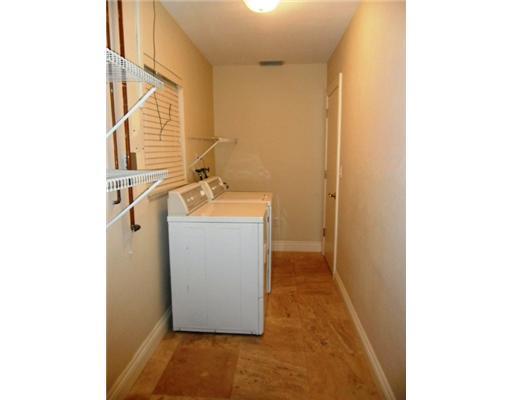 SPANISH RIVER LAND CO SUB - Residential Lease